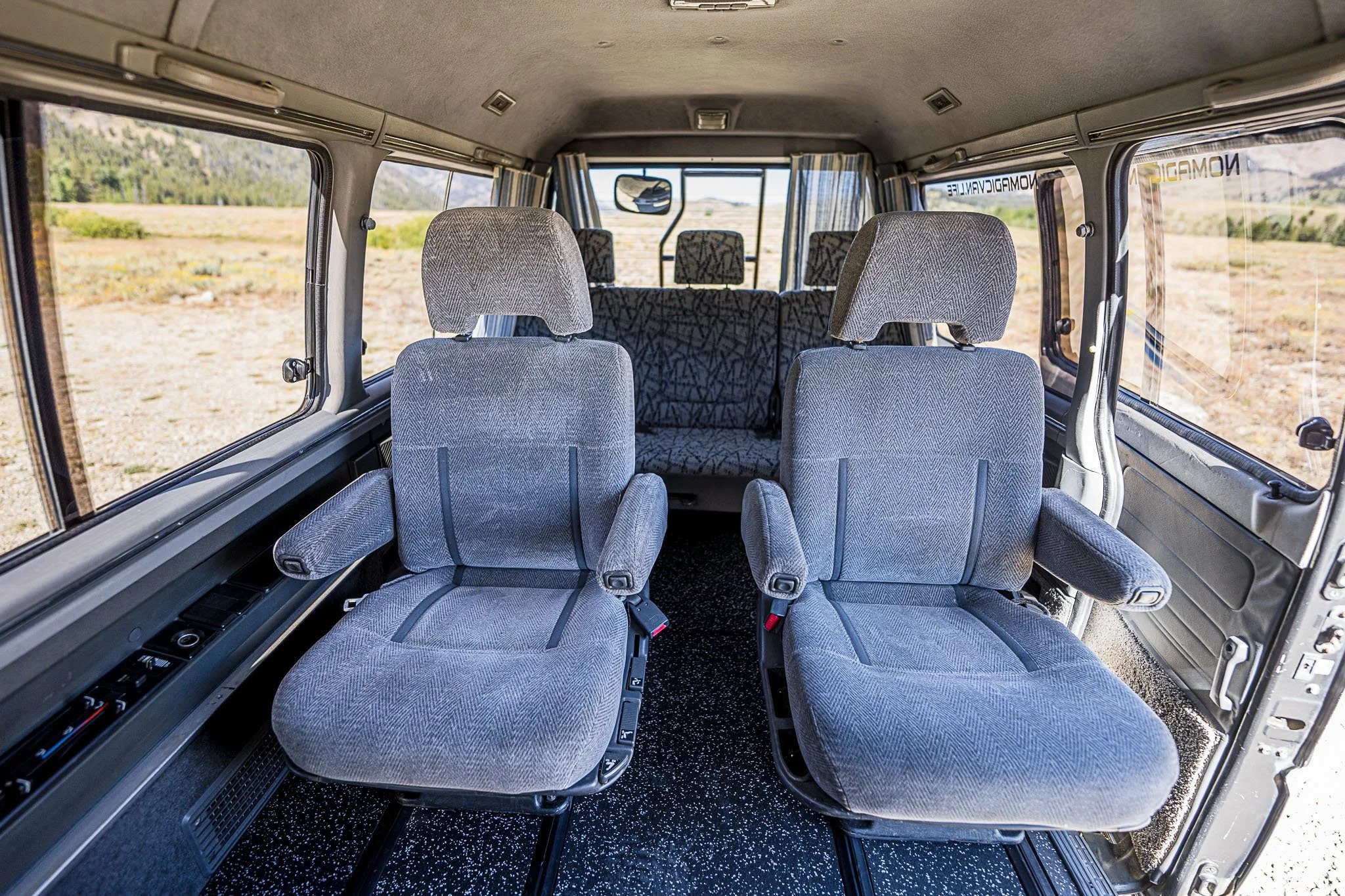 nomadic-van-delica-slater (91)