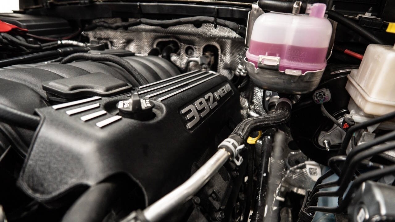restomod-hemi-powered-jeep-grand-wagoneer-for-sale-fort-lauderdale--50