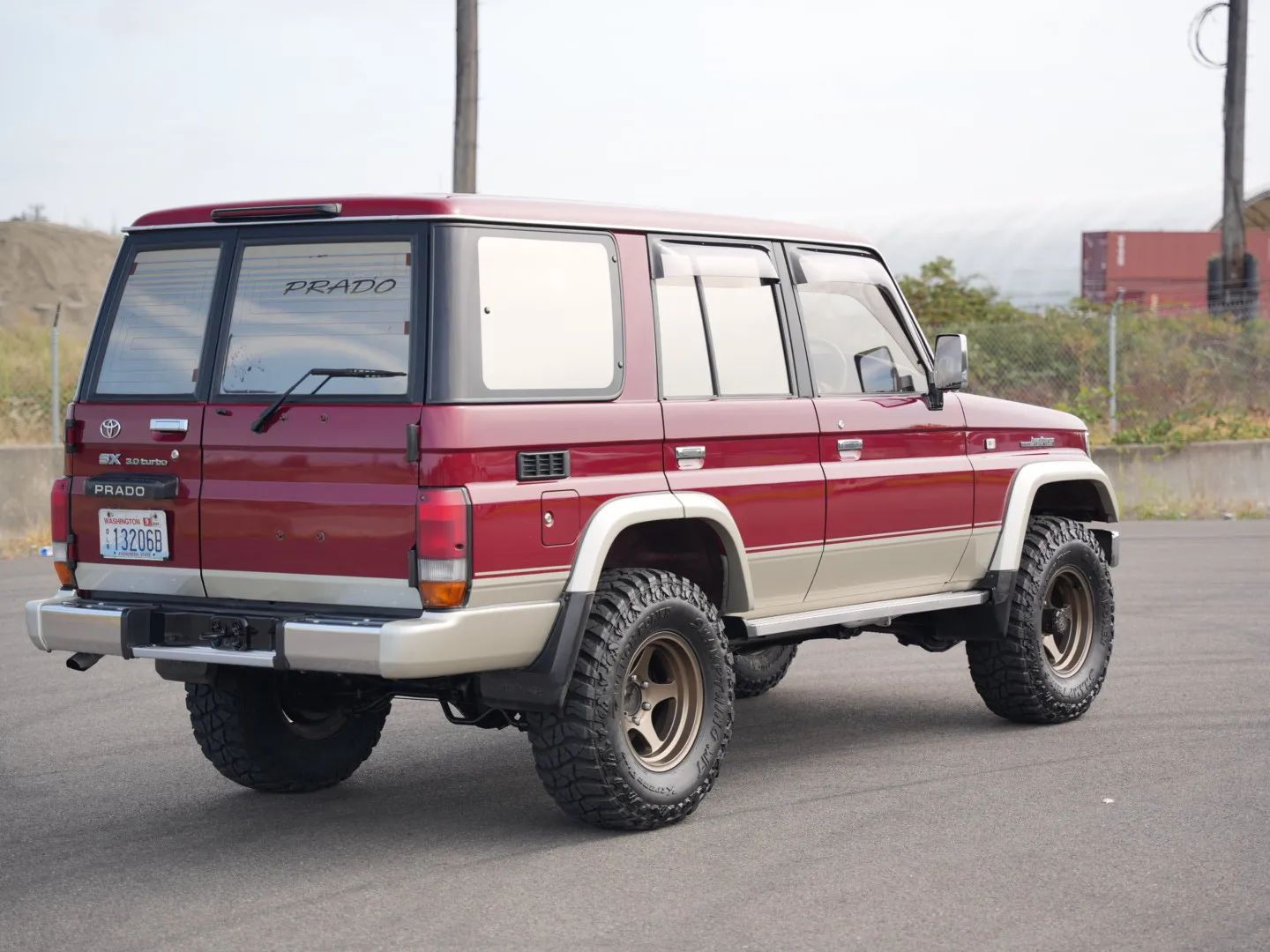 toyota-land-cruiser-prado-jdm-offroad-for-sale-011