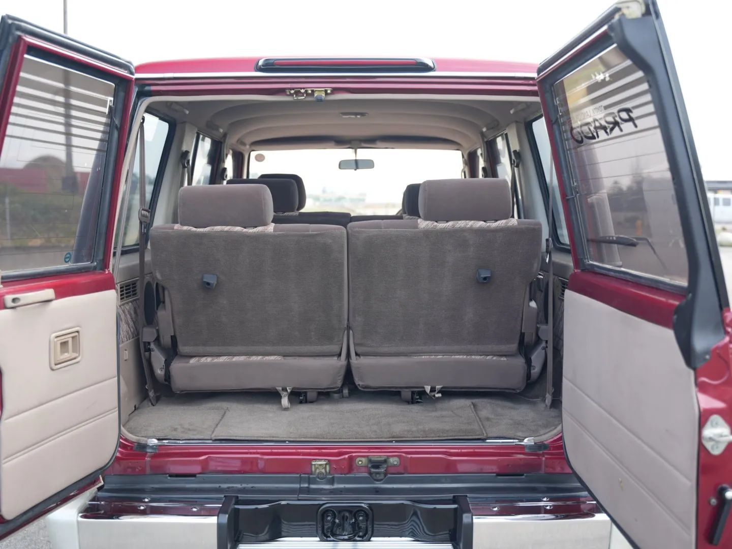 toyota-land-cruiser-prado-jdm-offroad-for-sale-023