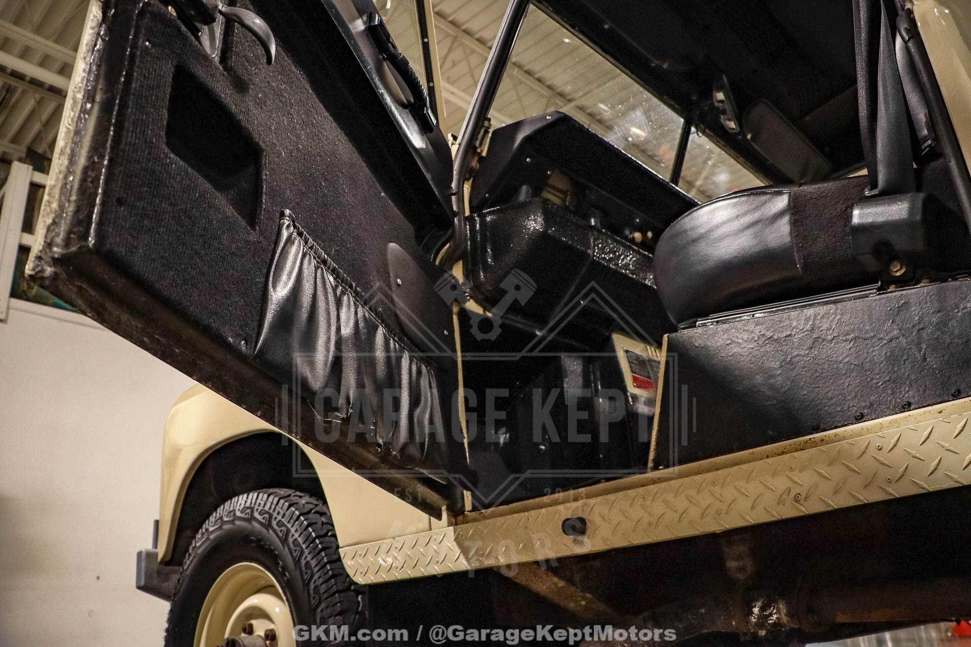 1974-land-rover-10-series-iii-wagon-for-sale-grand-rapids-mi-106
