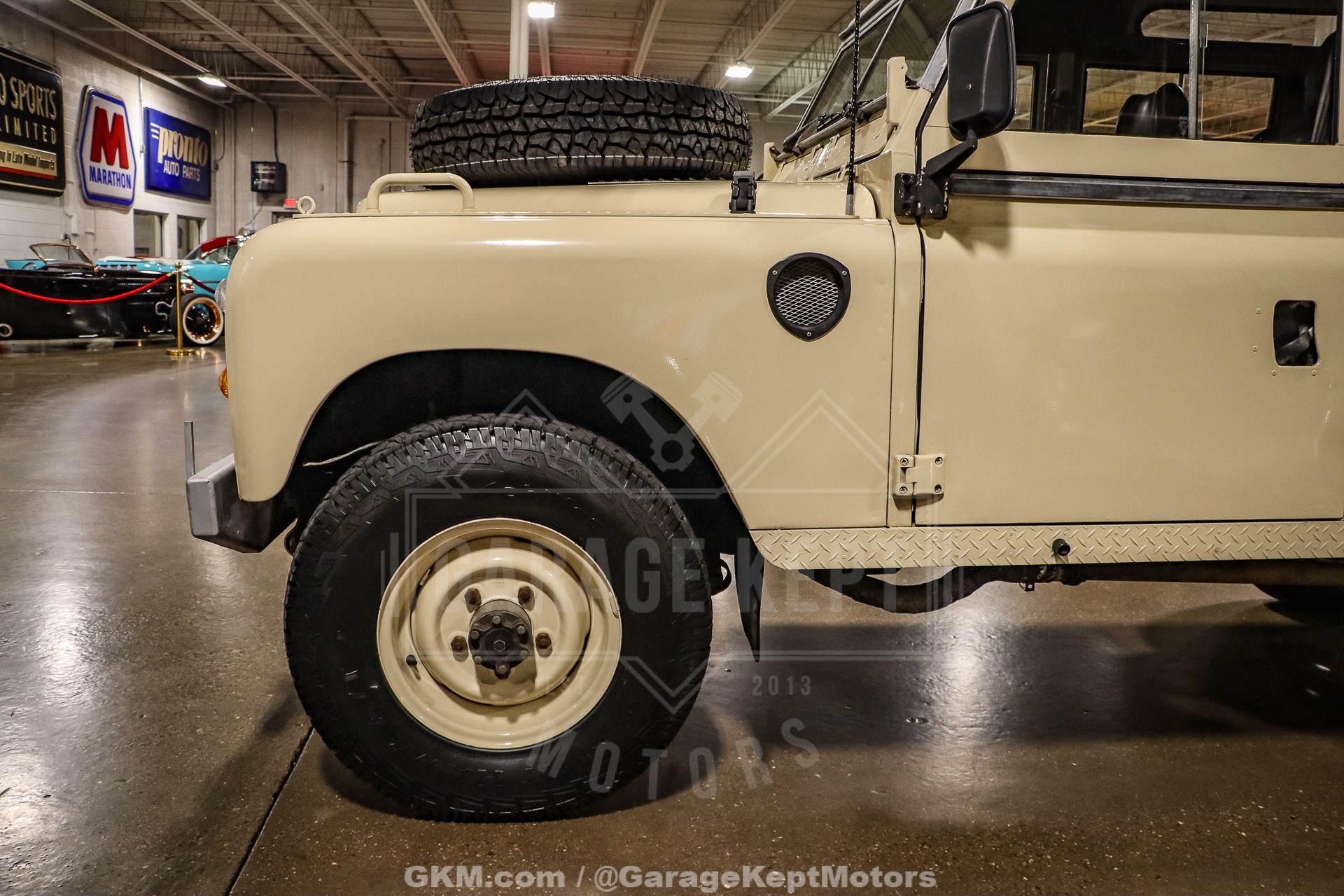 1974-land-rover-10-series-iii-wagon-for-sale-grand-rapids-mi-26