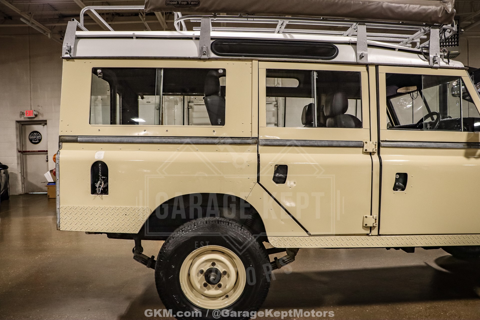 1974-land-rover-10-series-iii-wagon-for-sale-grand-rapids-mi-43