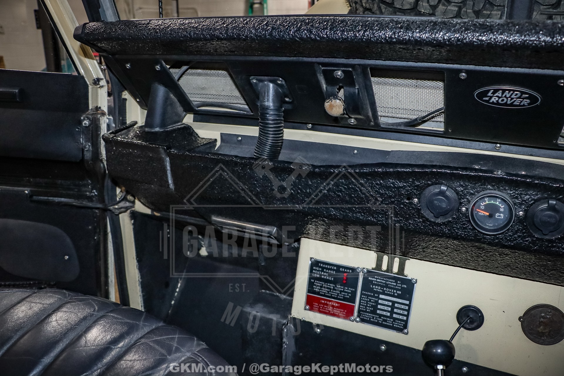 1974-land-rover-10-series-iii-wagon-for-sale-grand-rapids-mi-79