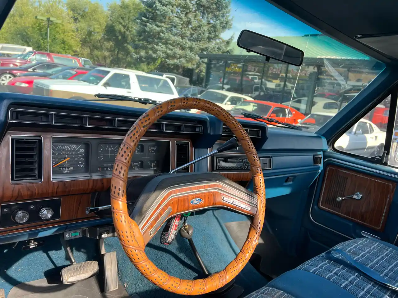 1984-ford-f-150-styleside-for-sale-10