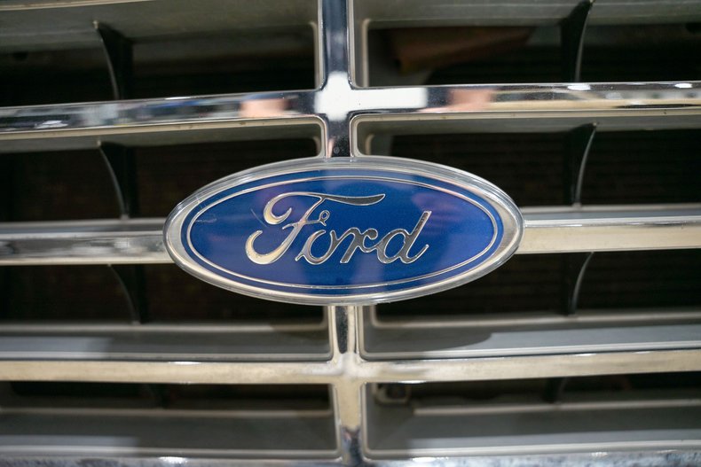 1986-ford-f150-xl (15)