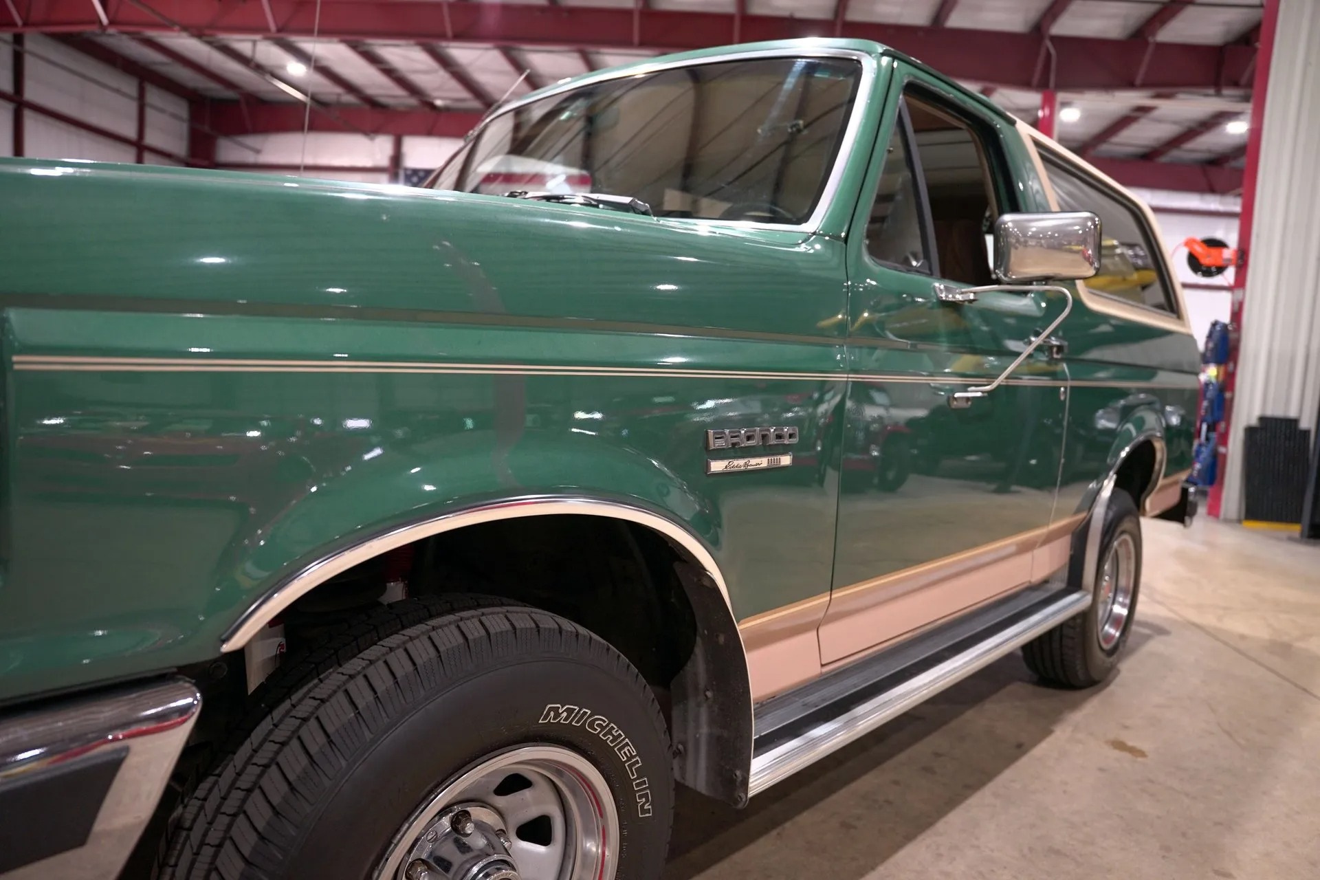 1988-ford-bronco-eddie-bauer-for-sale (104)