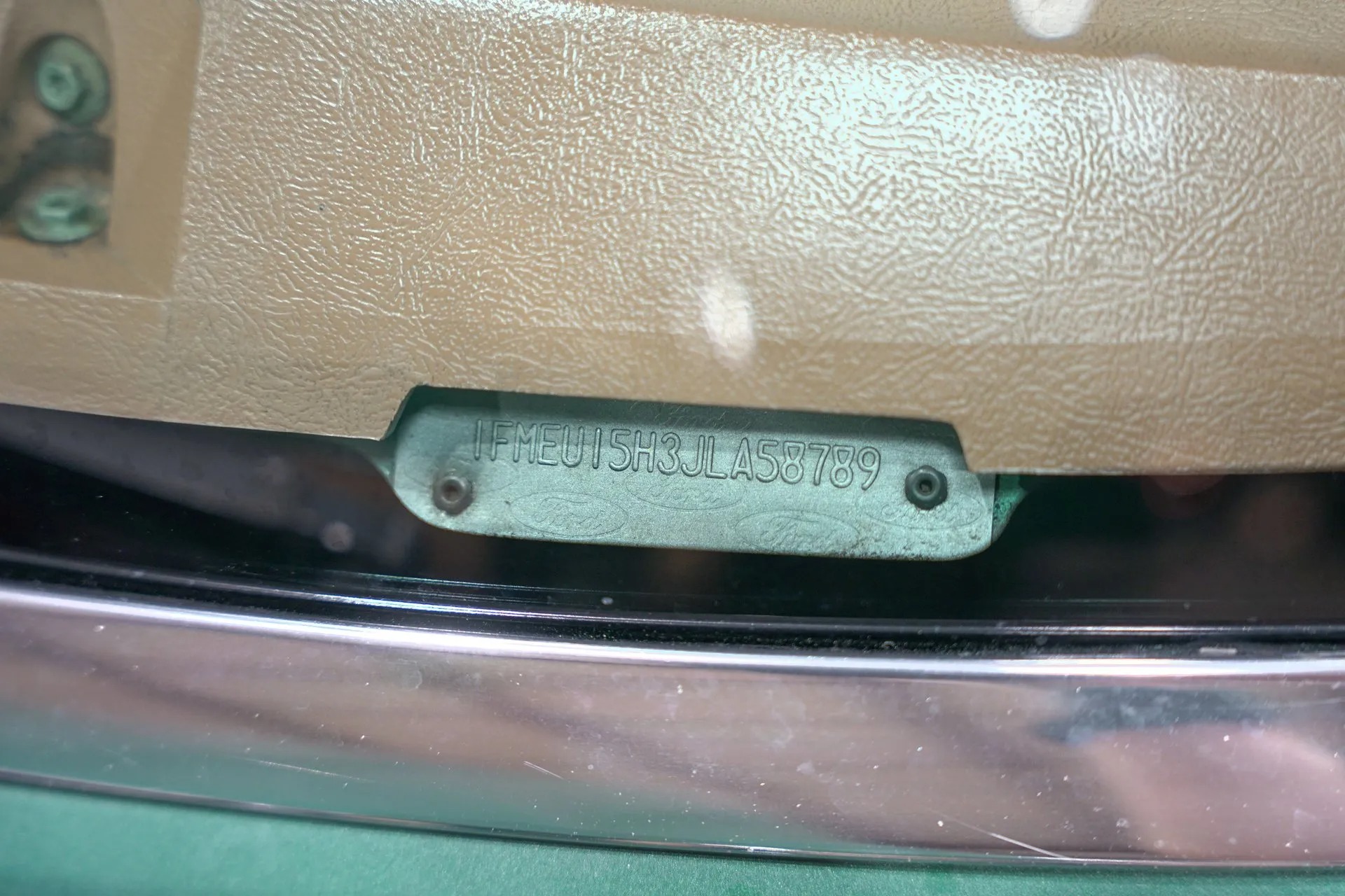 1988-ford-bronco-eddie-bauer-for-sale (22)