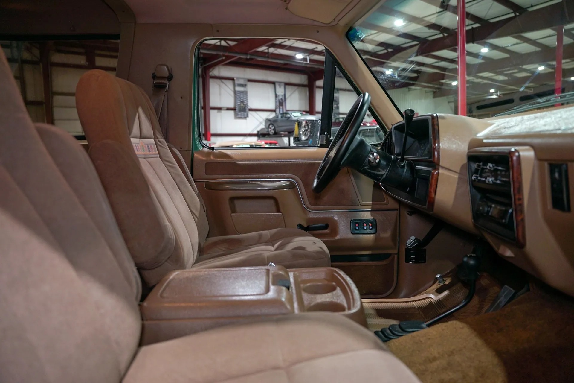 1988-ford-bronco-eddie-bauer-for-sale (69)