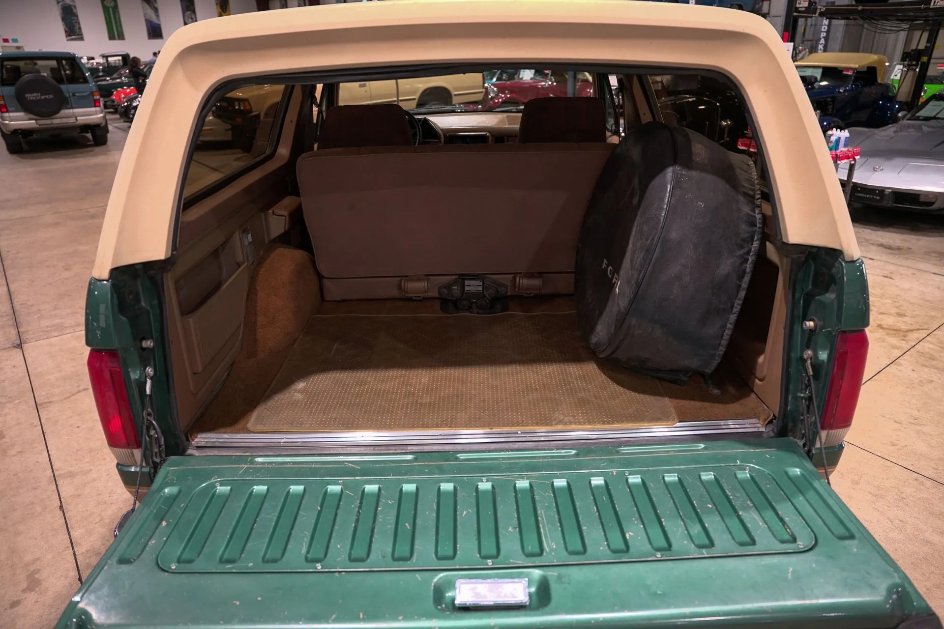 1988-ford-bronco-eddie-bauer-for-sale (70)