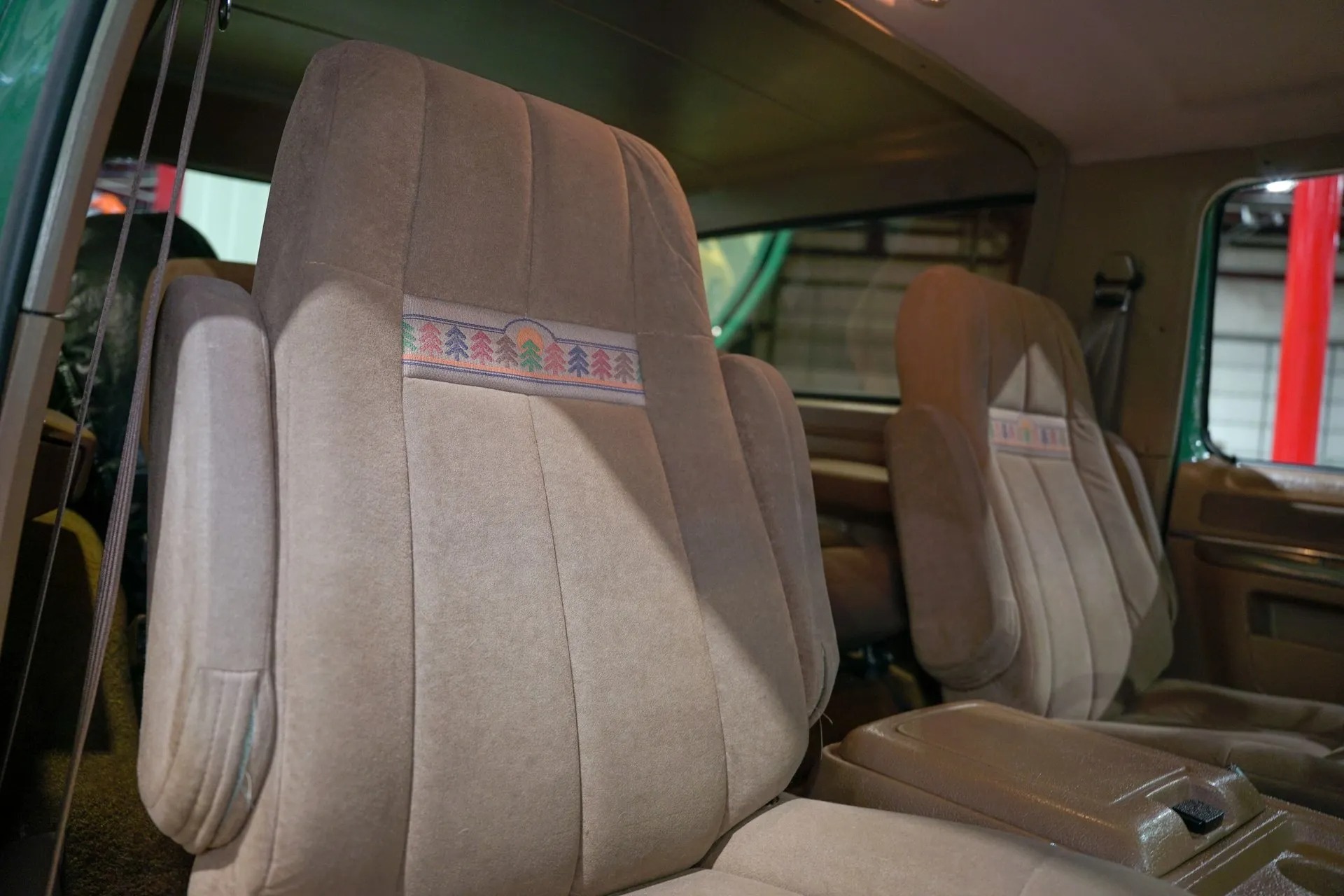 1988-ford-bronco-eddie-bauer-for-sale (71)