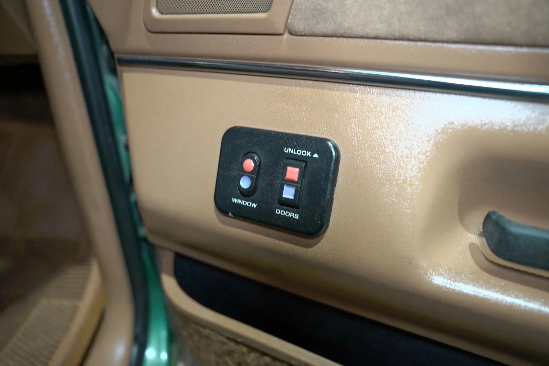 1988-ford-bronco-eddie-bauer-for-sale (74)