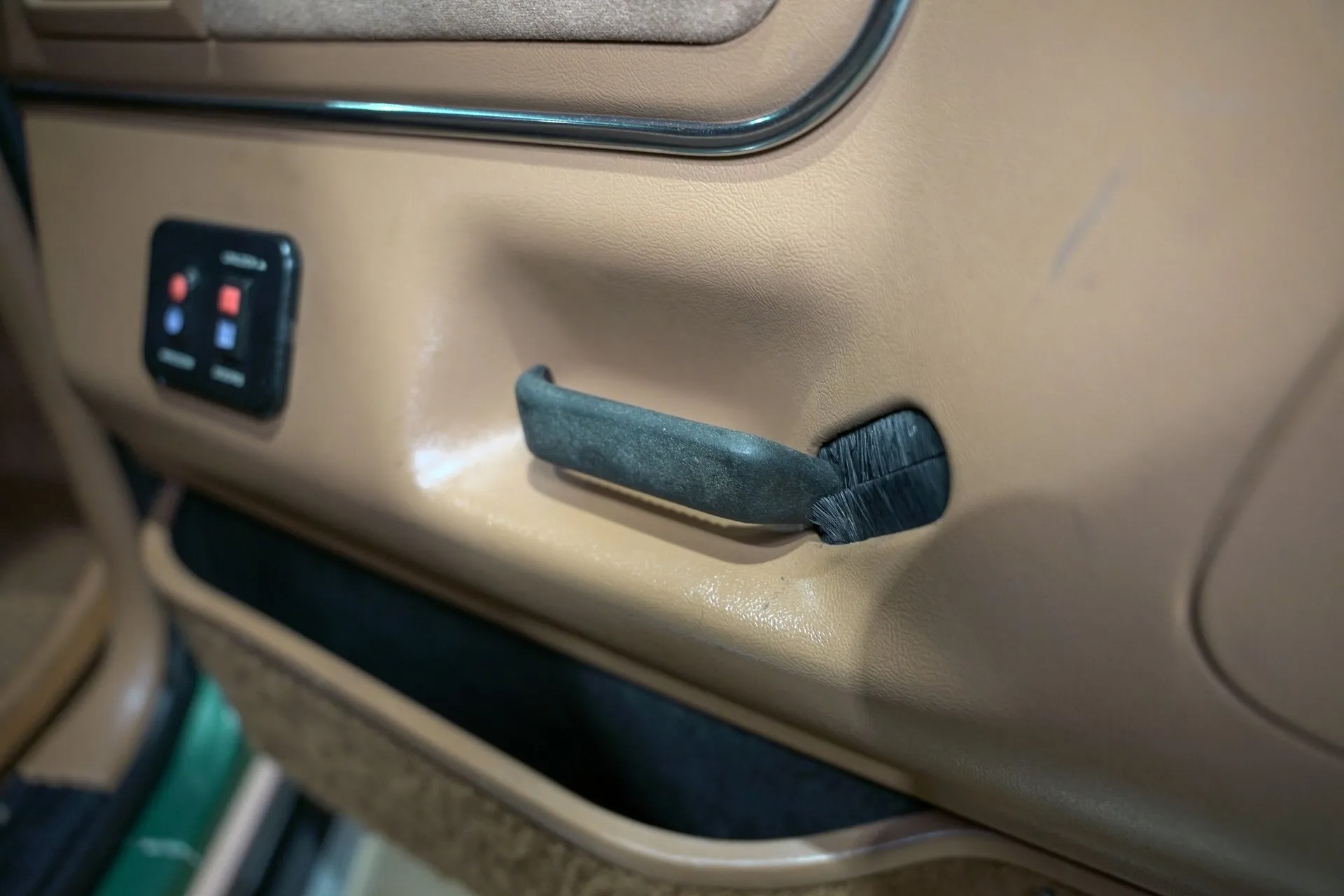 1988-ford-bronco-eddie-bauer-for-sale (75)