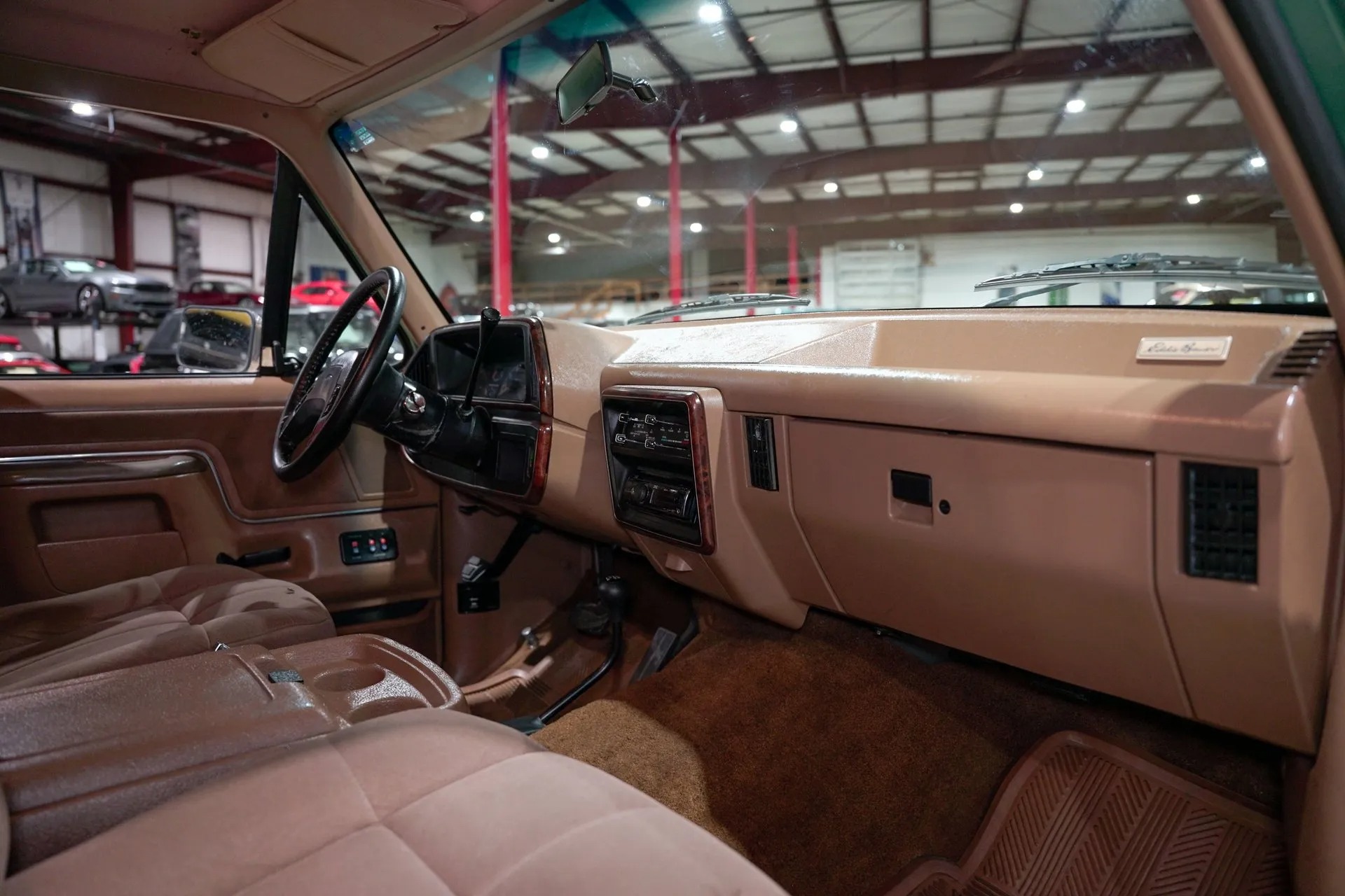 1988-ford-bronco-eddie-bauer-for-sale (76)