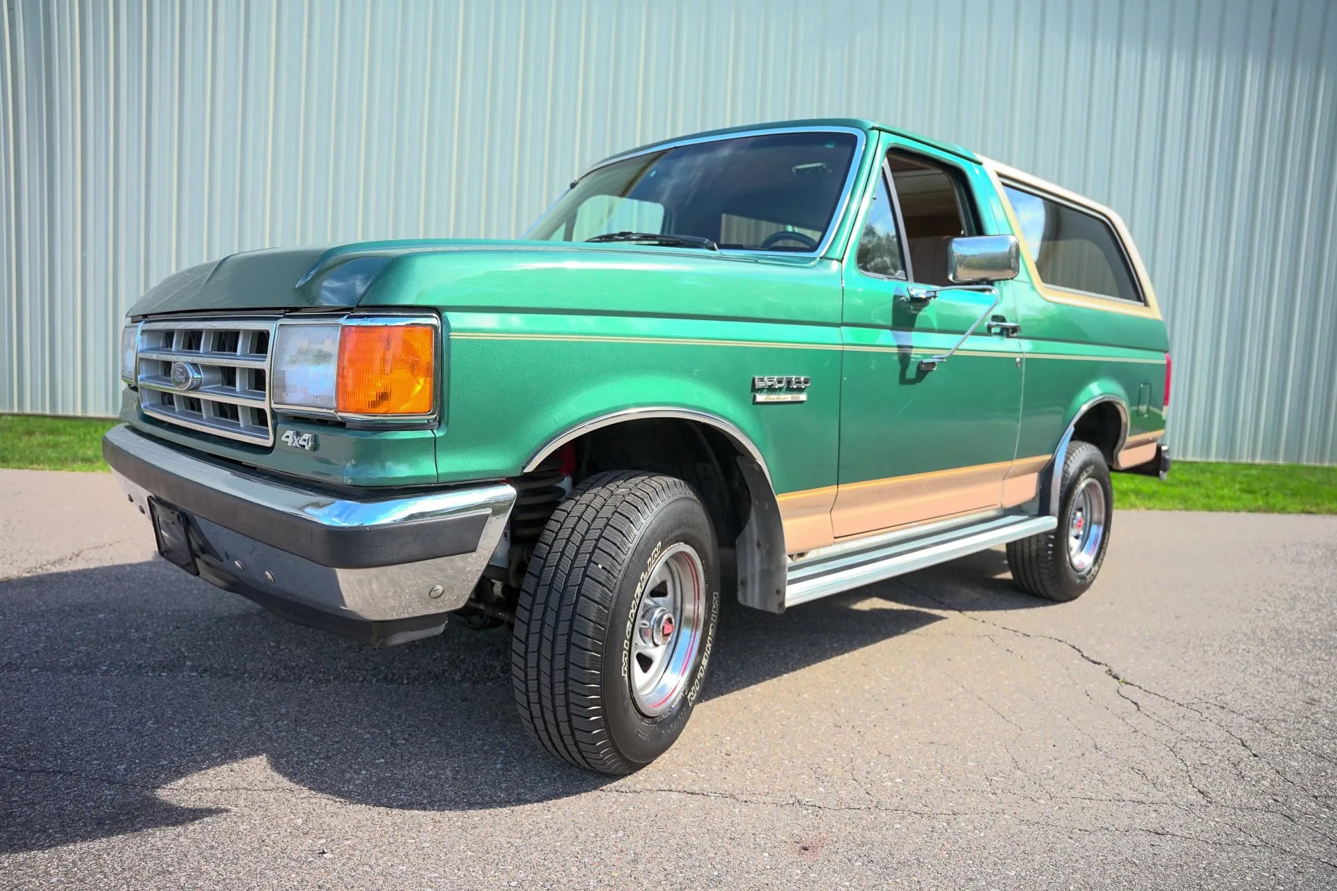 1988-ford-bronco-eddie-bauer-for-sale (81)