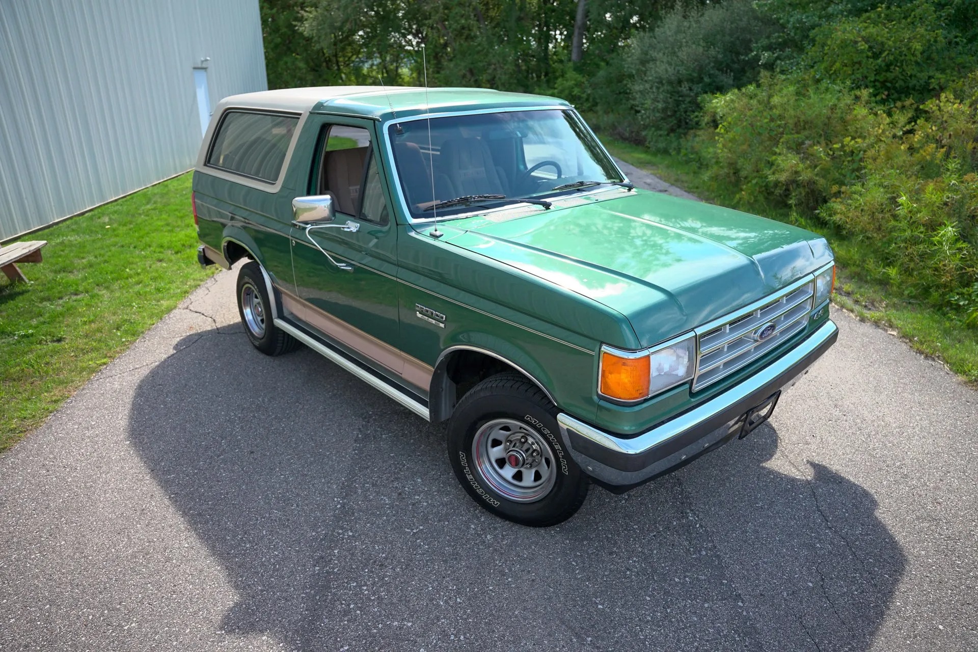 1988-ford-bronco-eddie-bauer-for-sale (85)