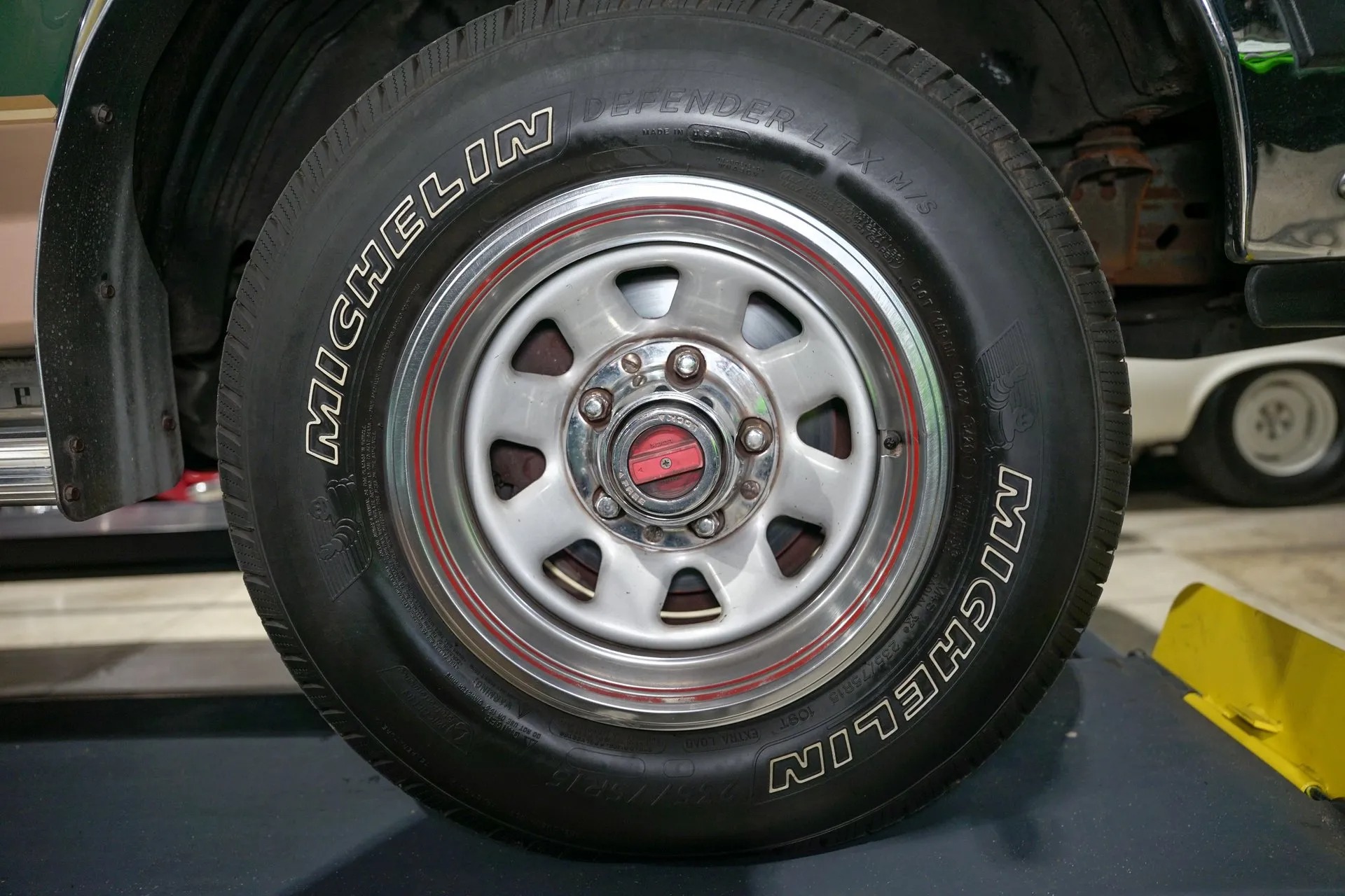 1988-ford-bronco-eddie-bauer-for-sale (88)
