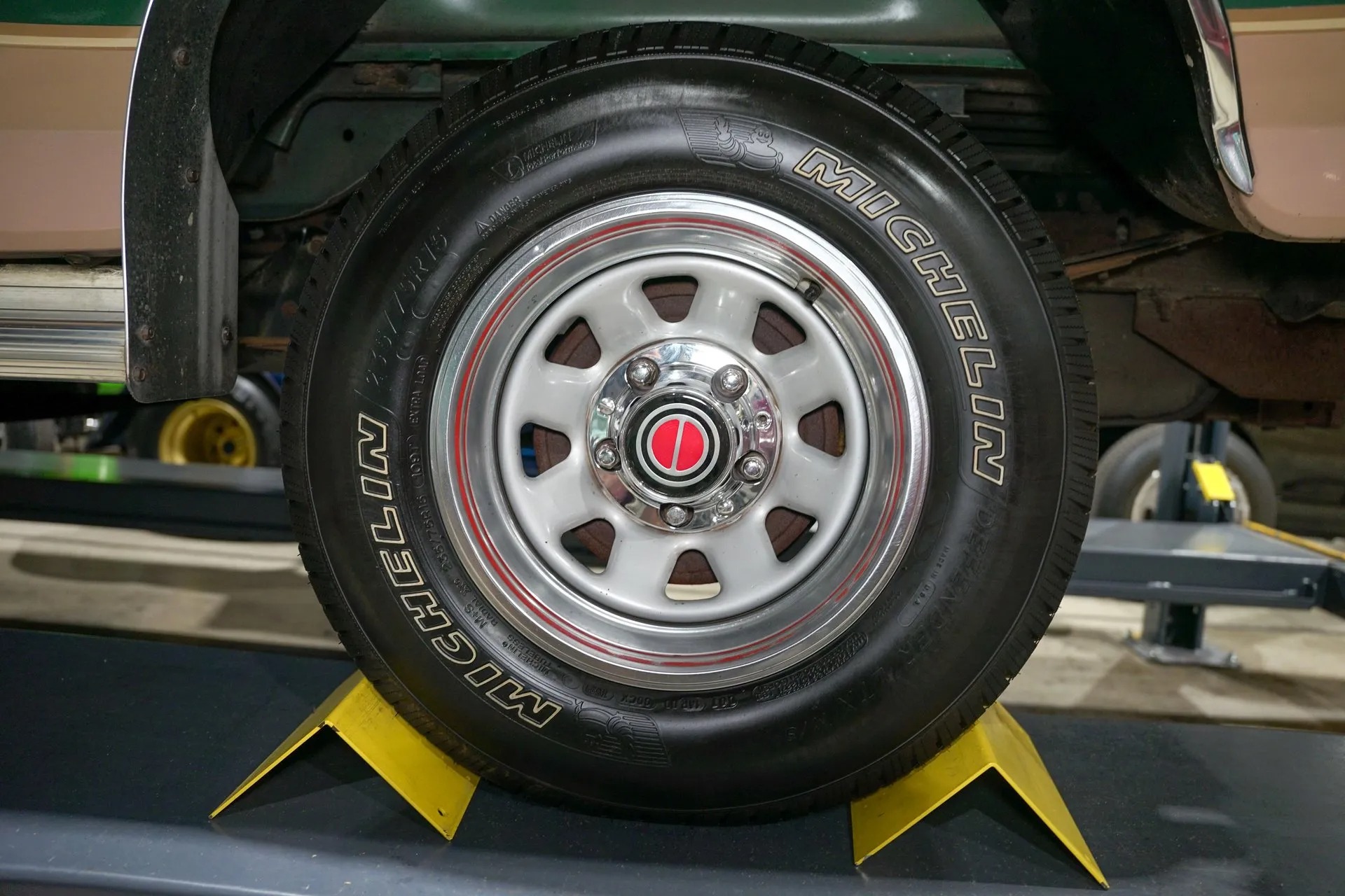 1988-ford-bronco-eddie-bauer-for-sale (92)