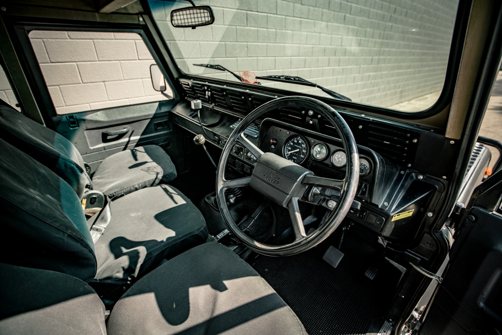 1989-land-rover-defender-6x6 (193)