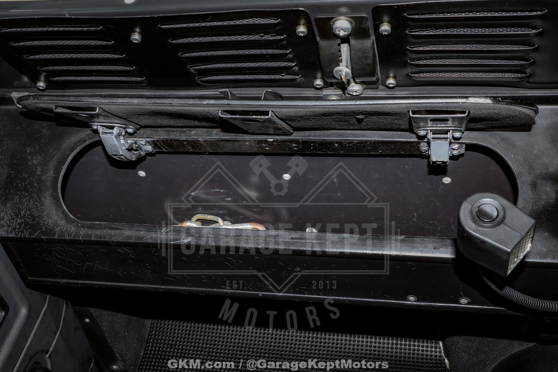 1989-land-rover-defender-6x6 (73)