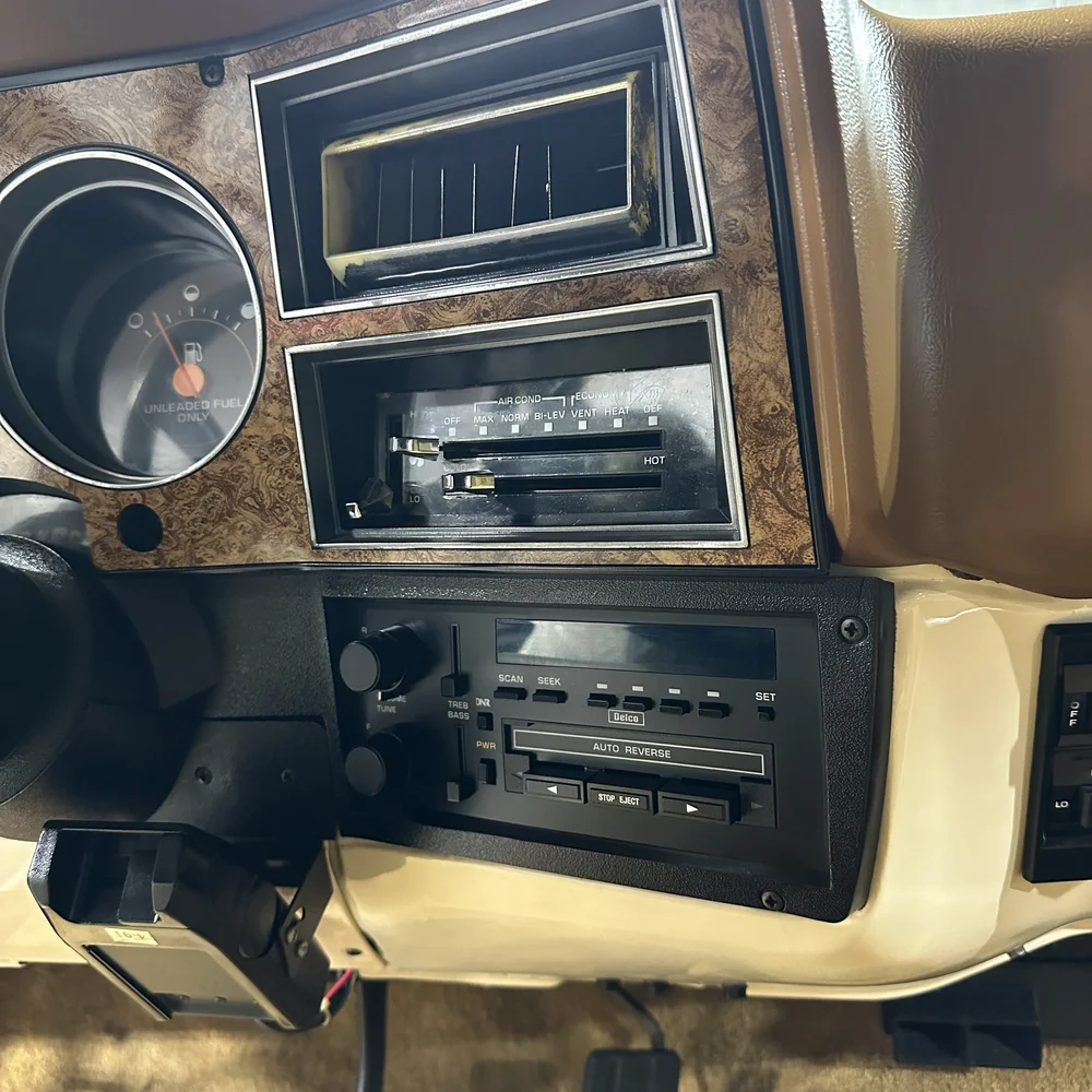 1991-gmc-suburban-1500-sle-for-sale-elkhart-in-26