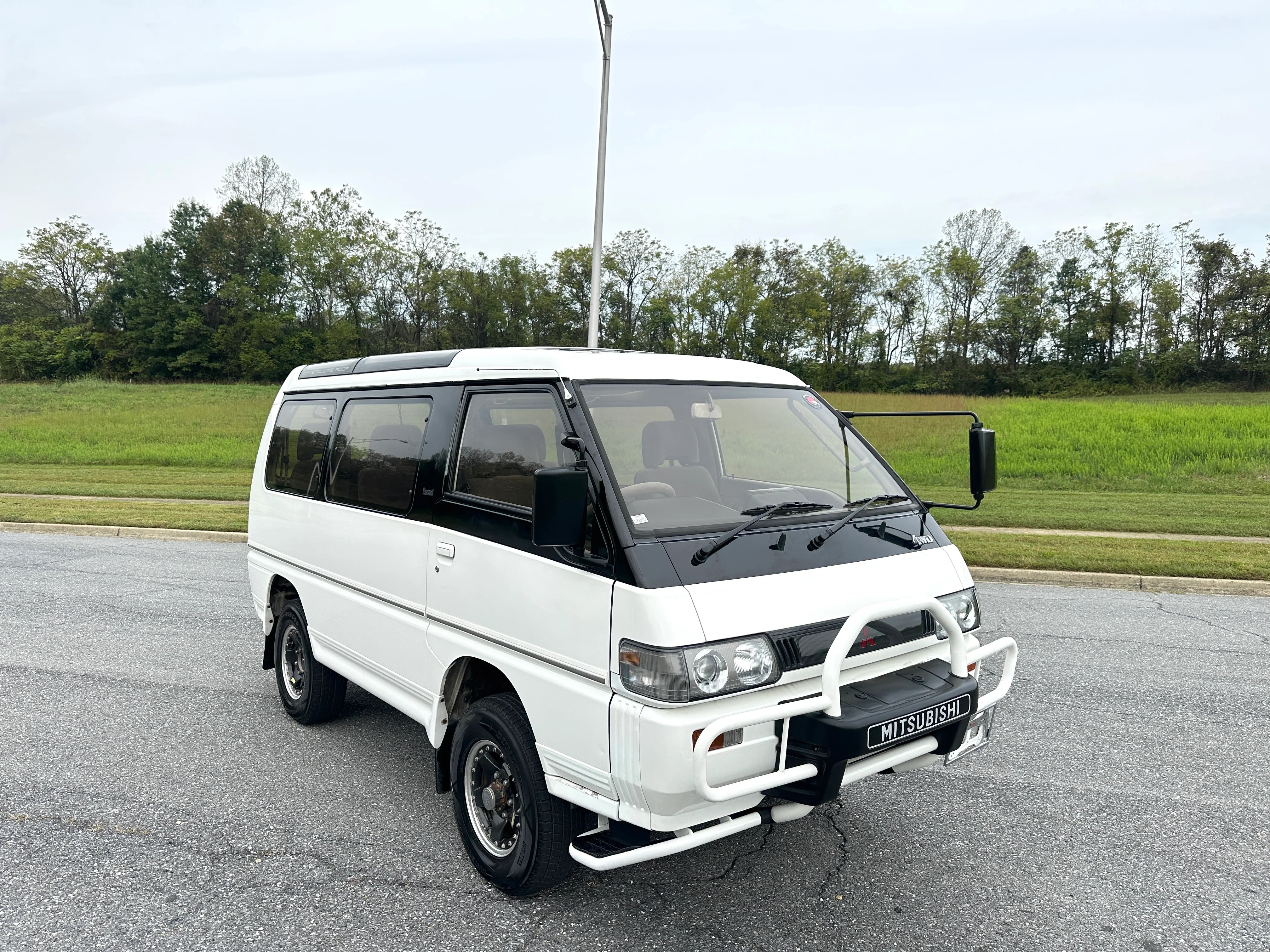 1991-mitsubishi-delica-star-wagon (14)