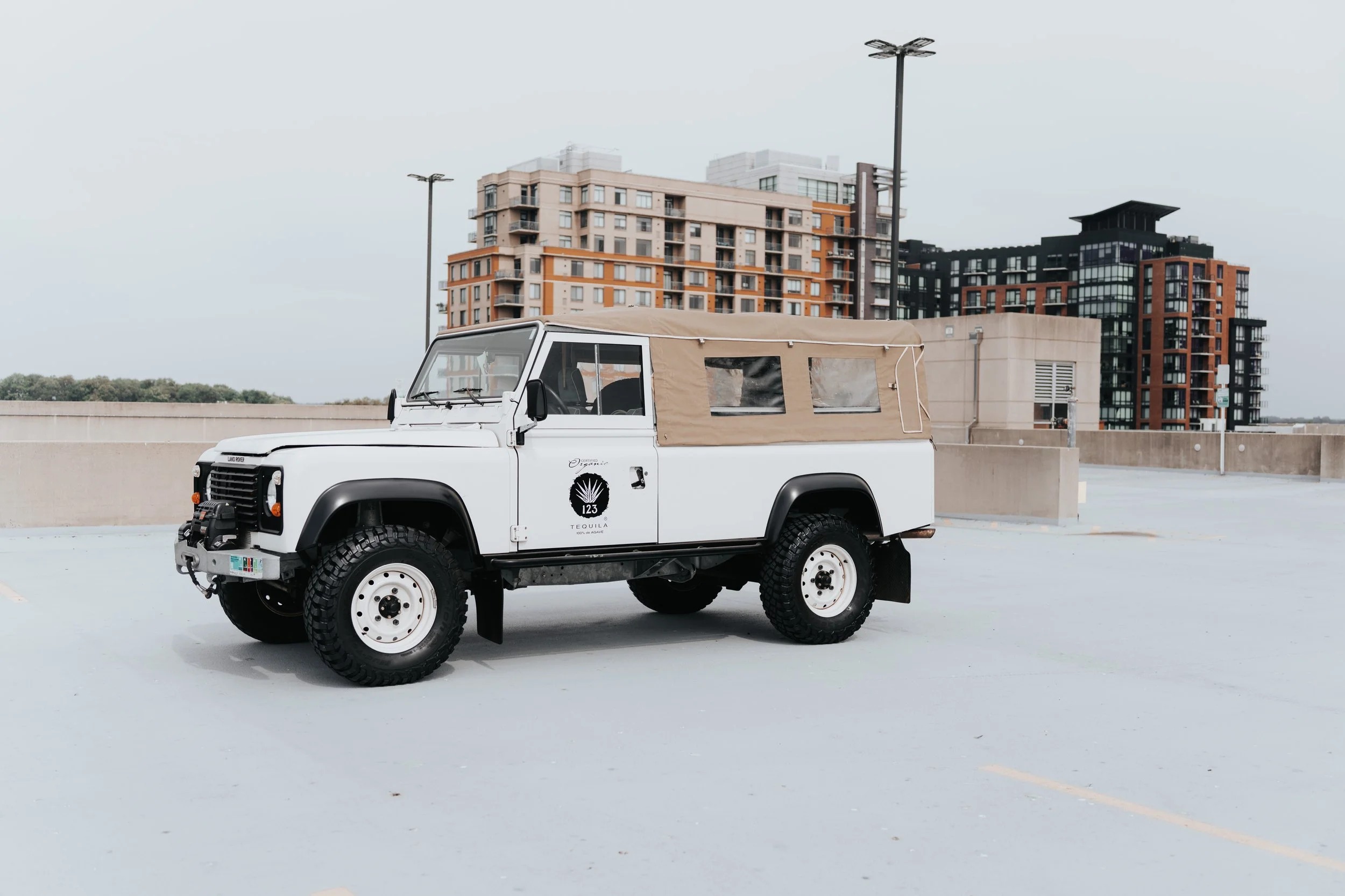 1993-land-rover-defender-110 (108)