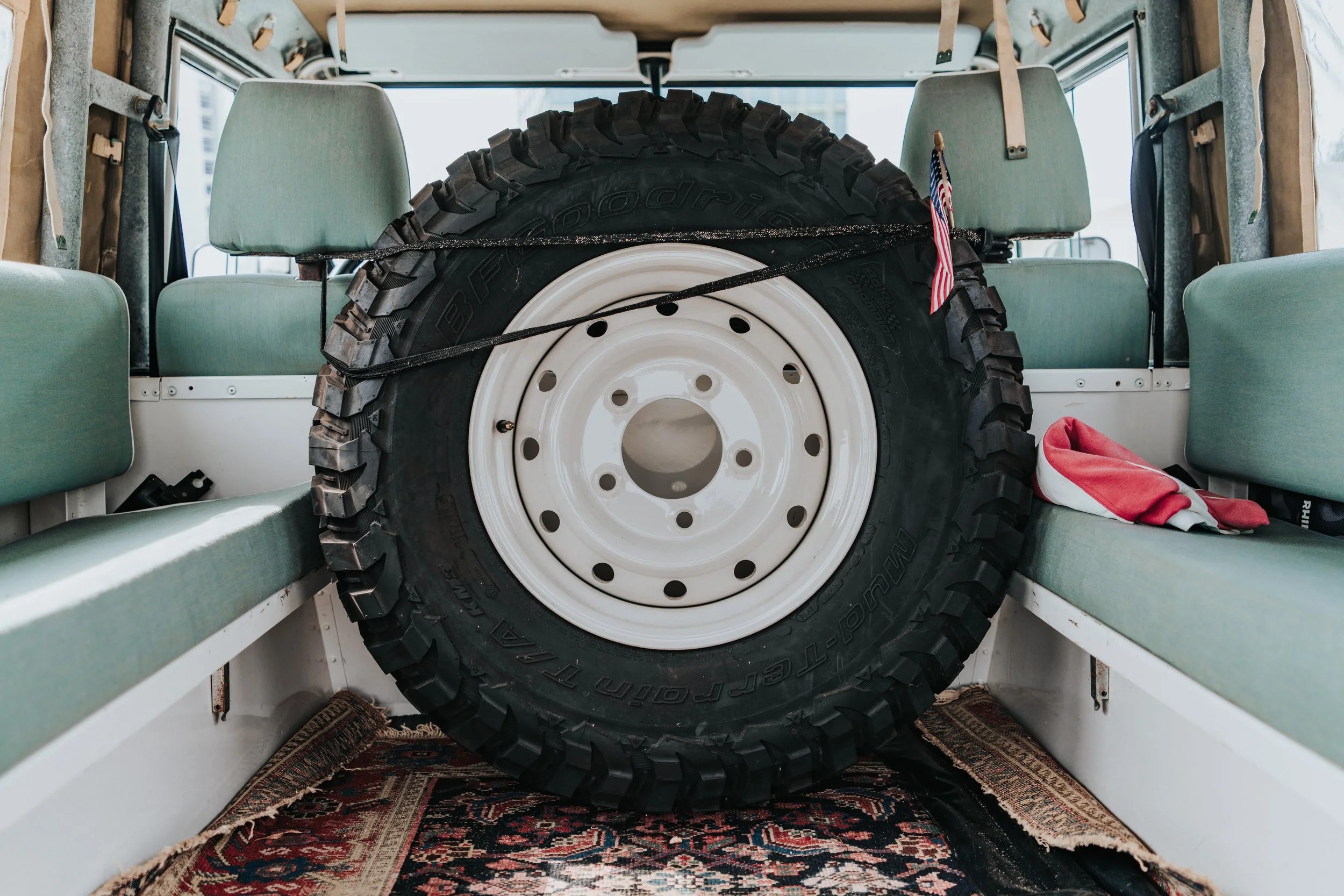 1993-land-rover-defender-110 (117)
