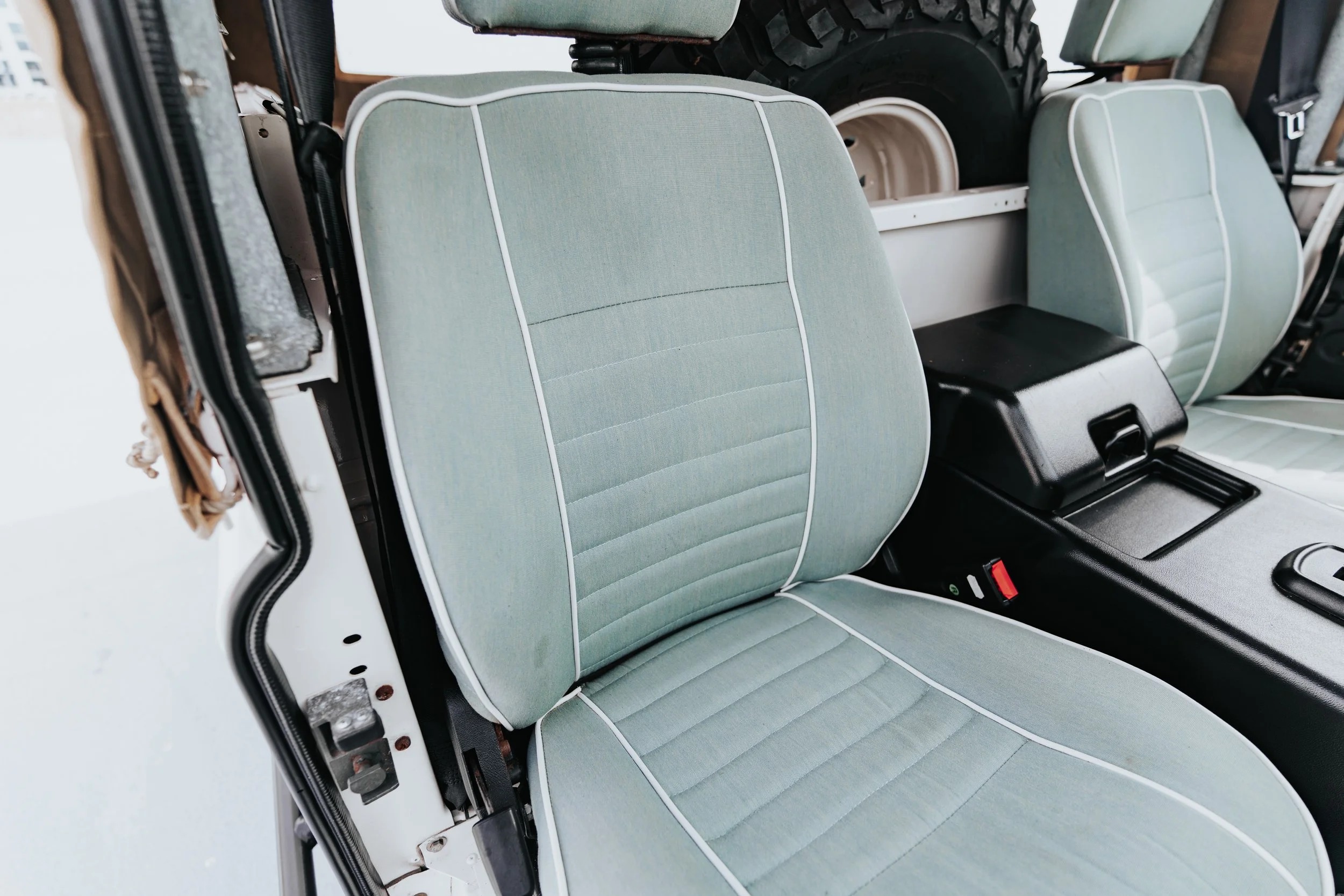 1993-land-rover-defender-110 (18)