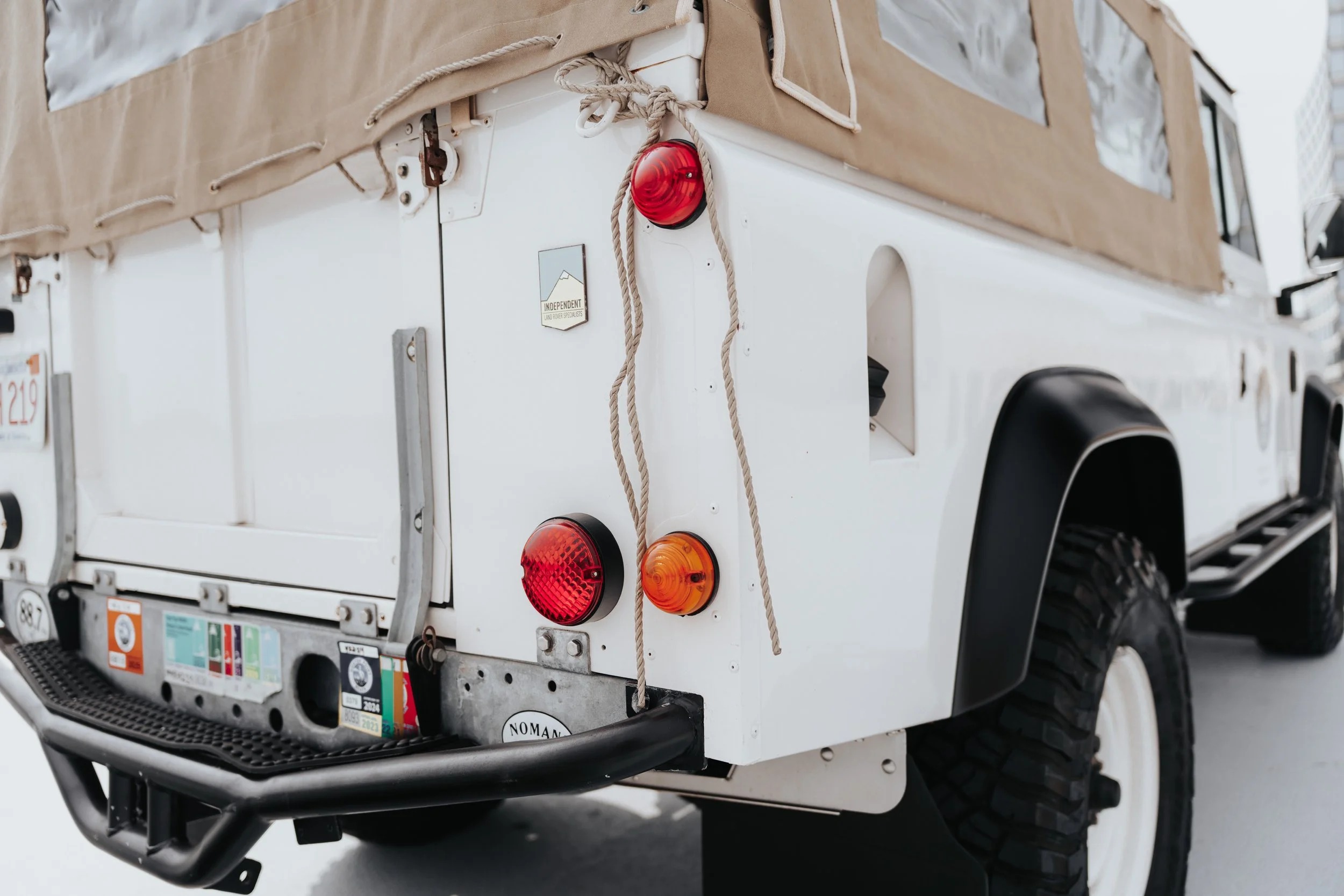 1993-land-rover-defender-110 (198)