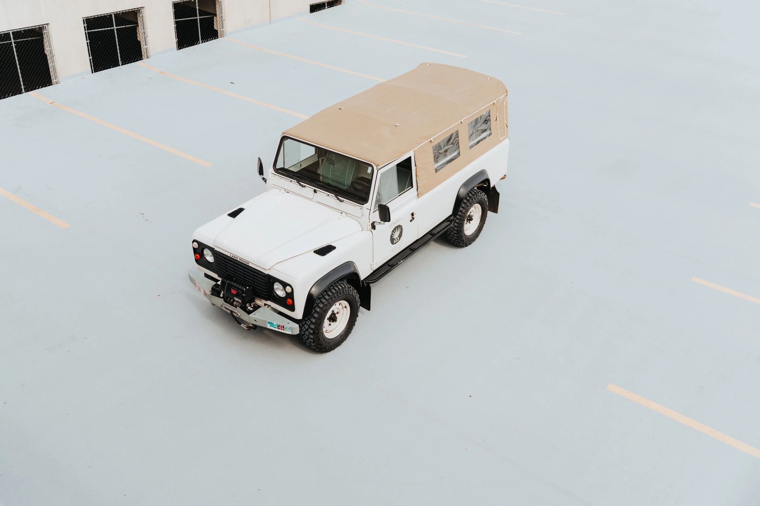 1993-land-rover-defender-110 (2)