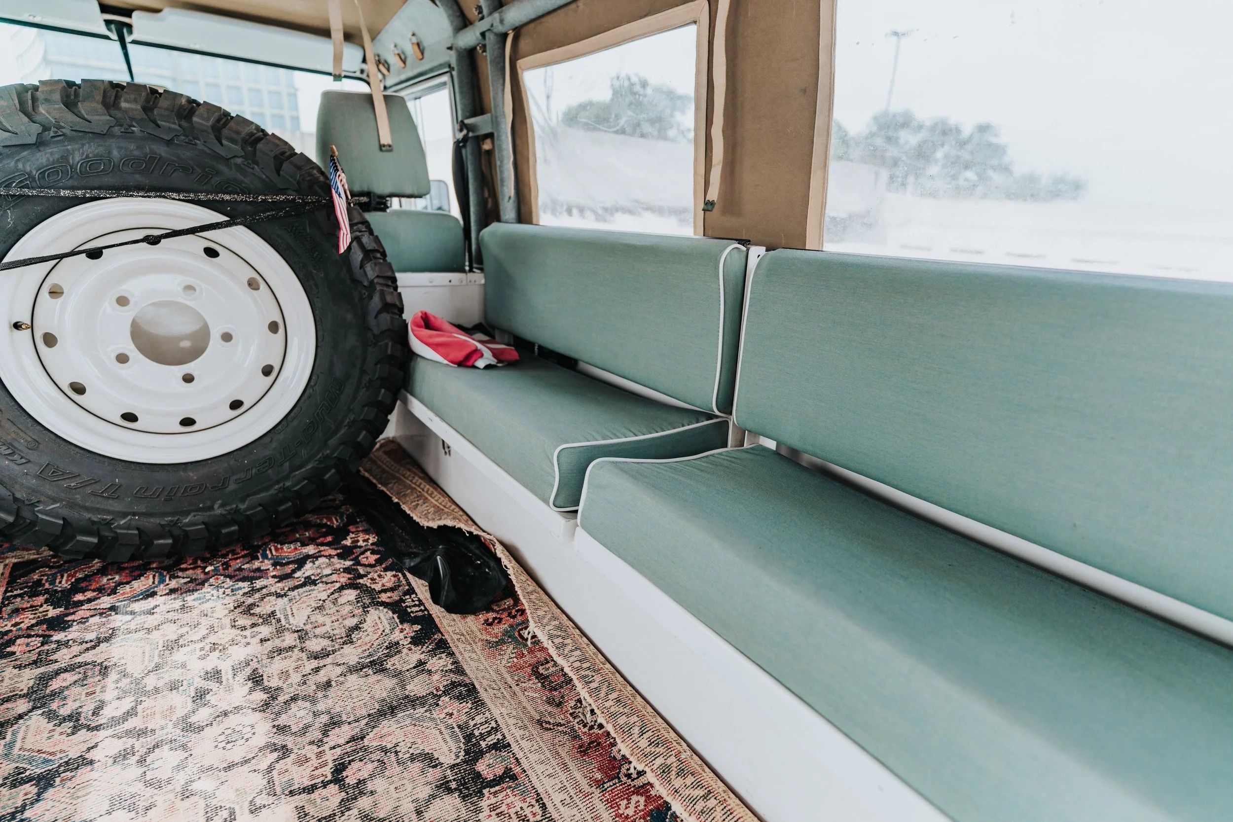 1993-land-rover-defender-110 (6)