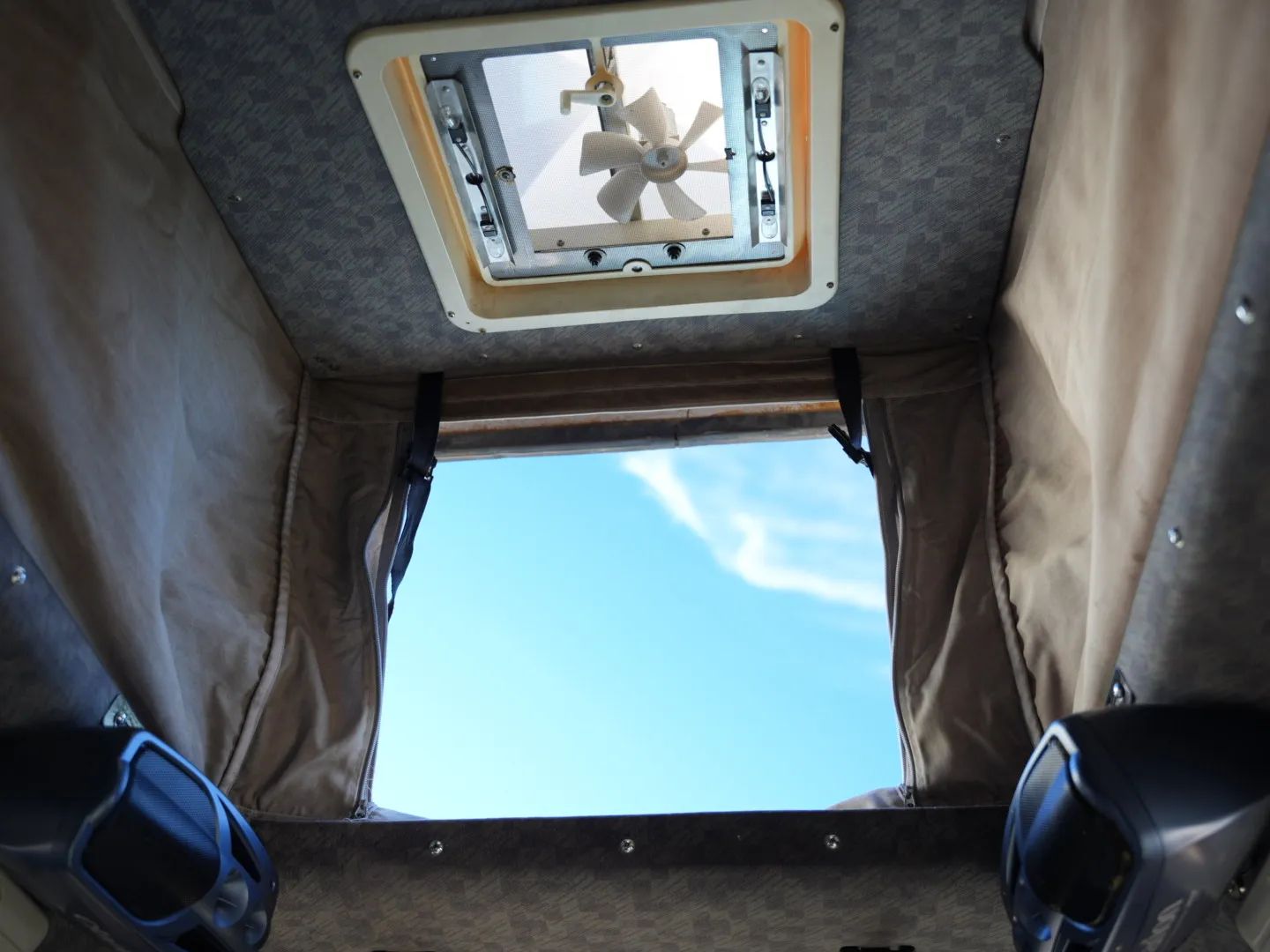 1995-toyota-hiace-for-sale-19