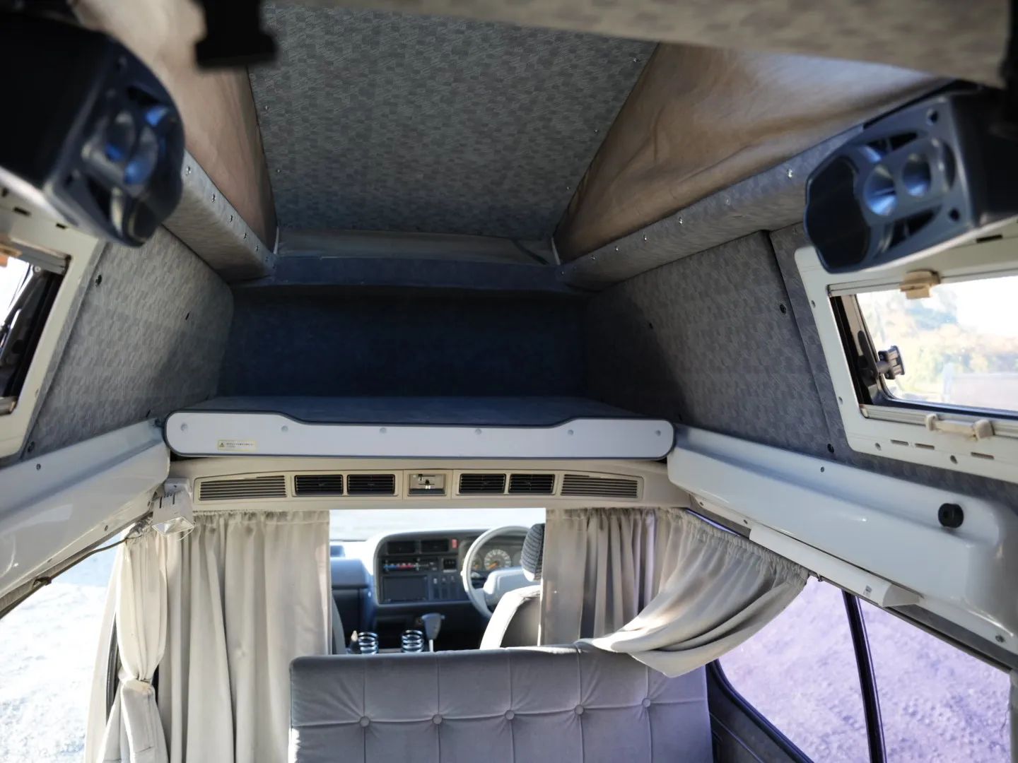 1995-toyota-hiace-for-sale-24