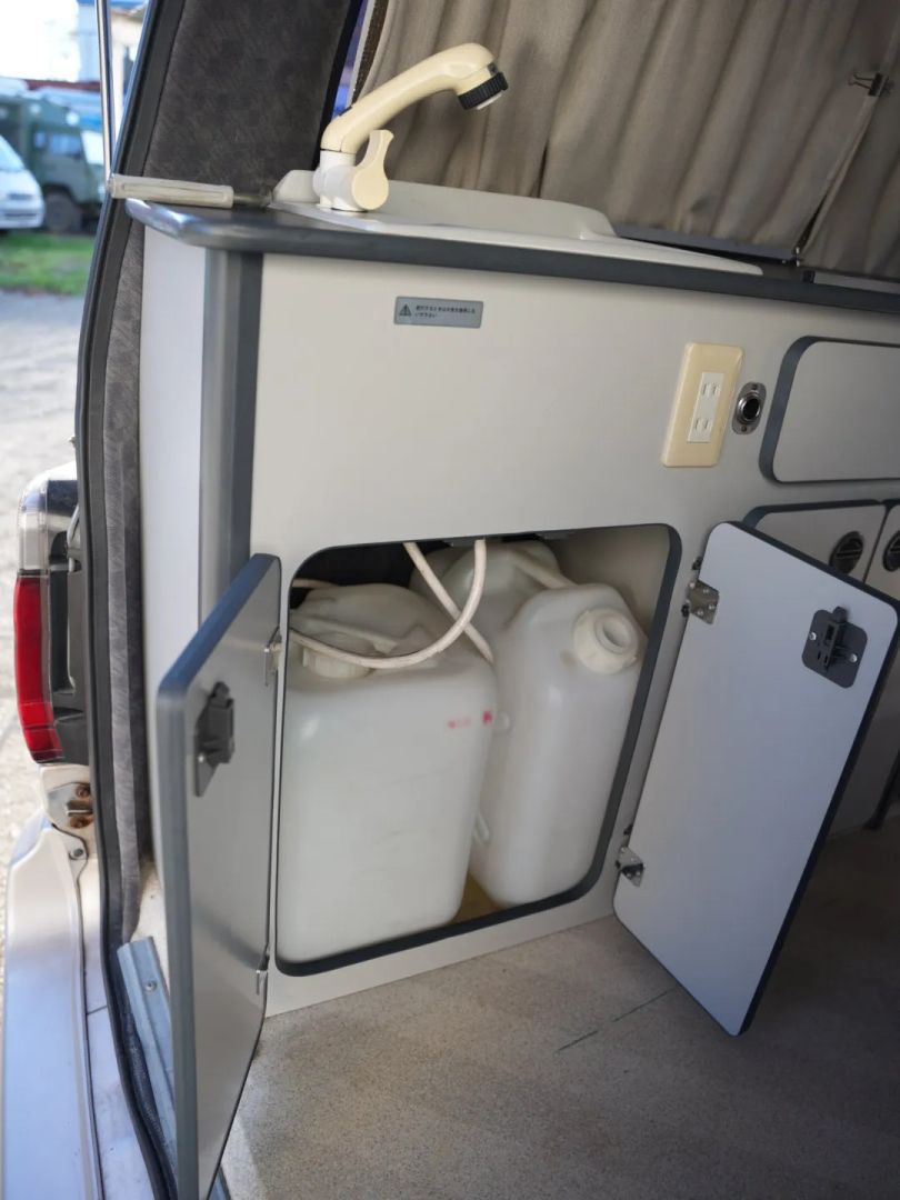 1995-toyota-hiace-for-sale-27