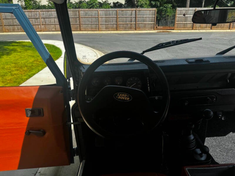 1996-land-rover-defender-110 (2)