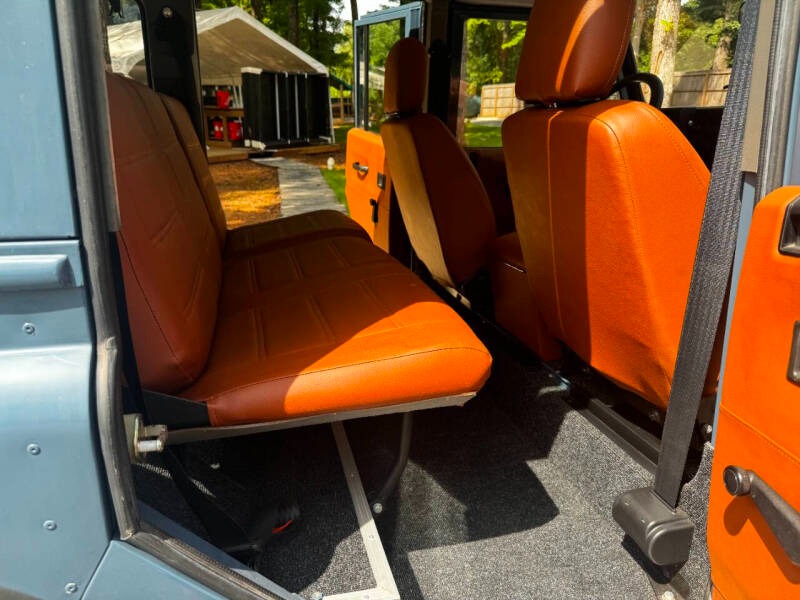 1996-land-rover-defender-110 (22)