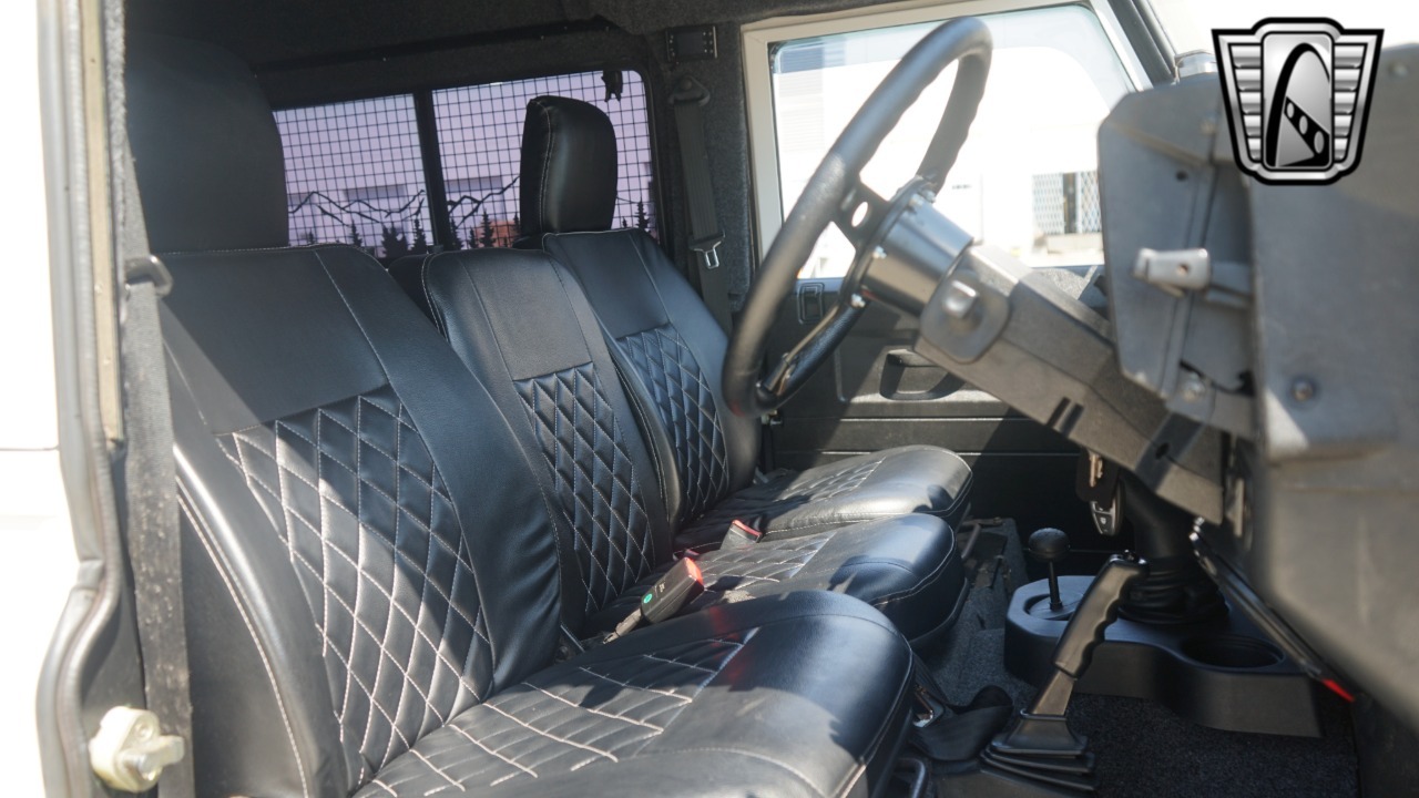 1996-land-rover-defender-90 (26)