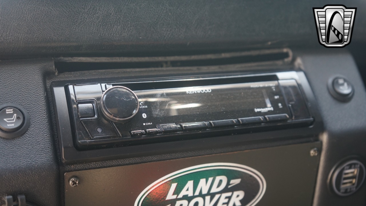 1996-land-rover-defender-90 (35)