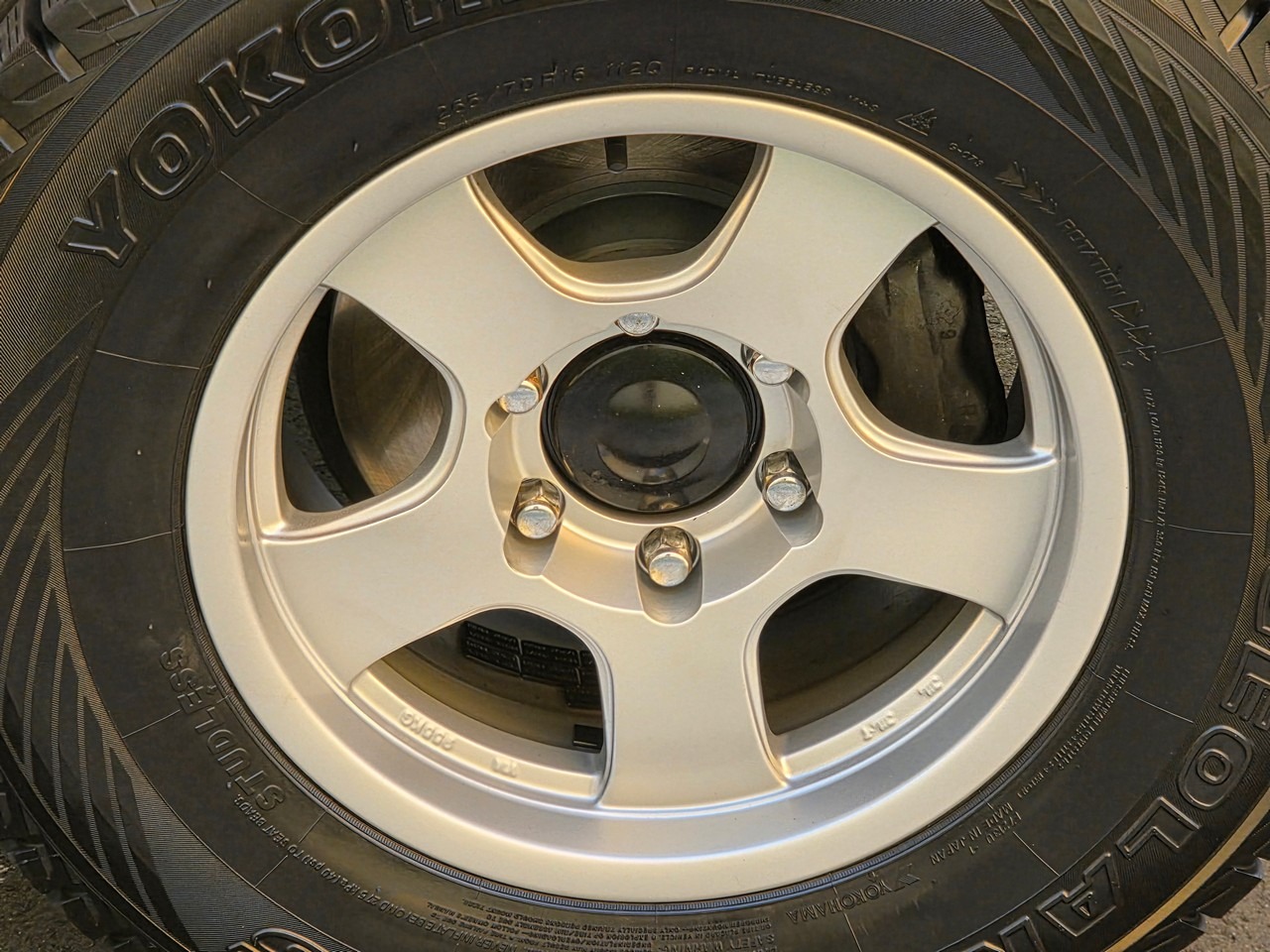 1997-toyota-hilux-surf-for-sale-01 (17)