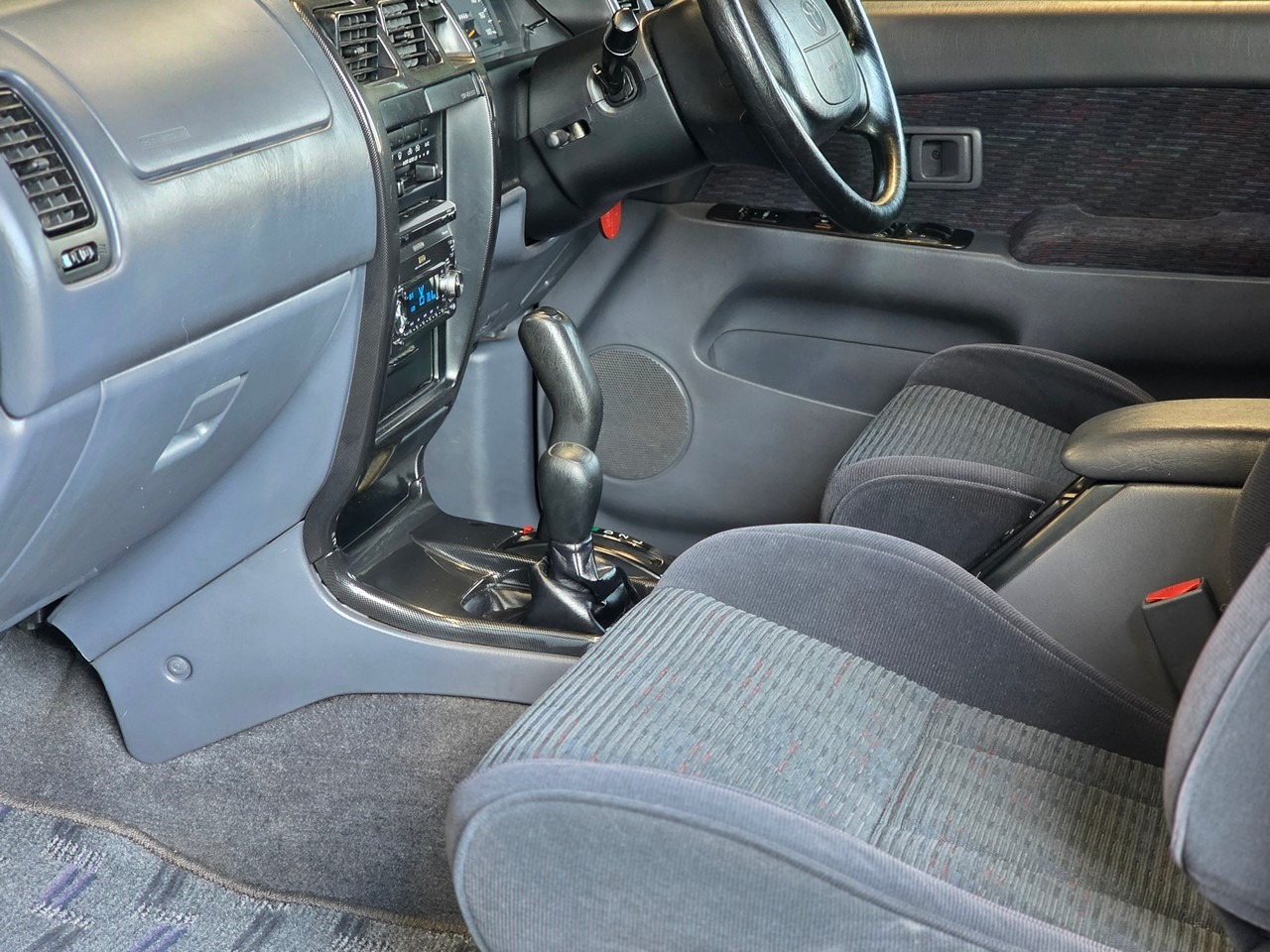 1997-toyota-hilux-surf-for-sale-01 (24)