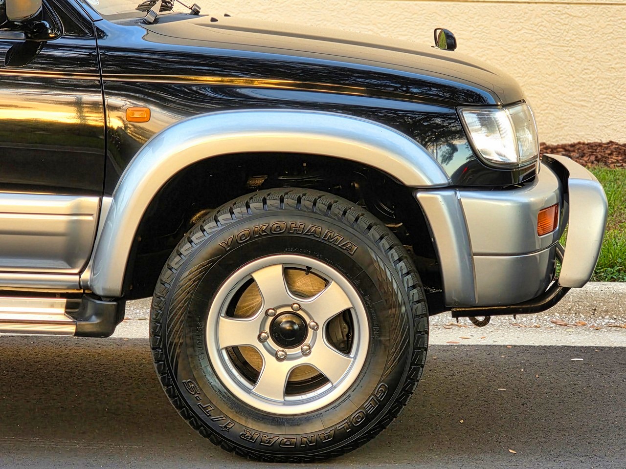 1997-toyota-hilux-surf-for-sale-01 (41)