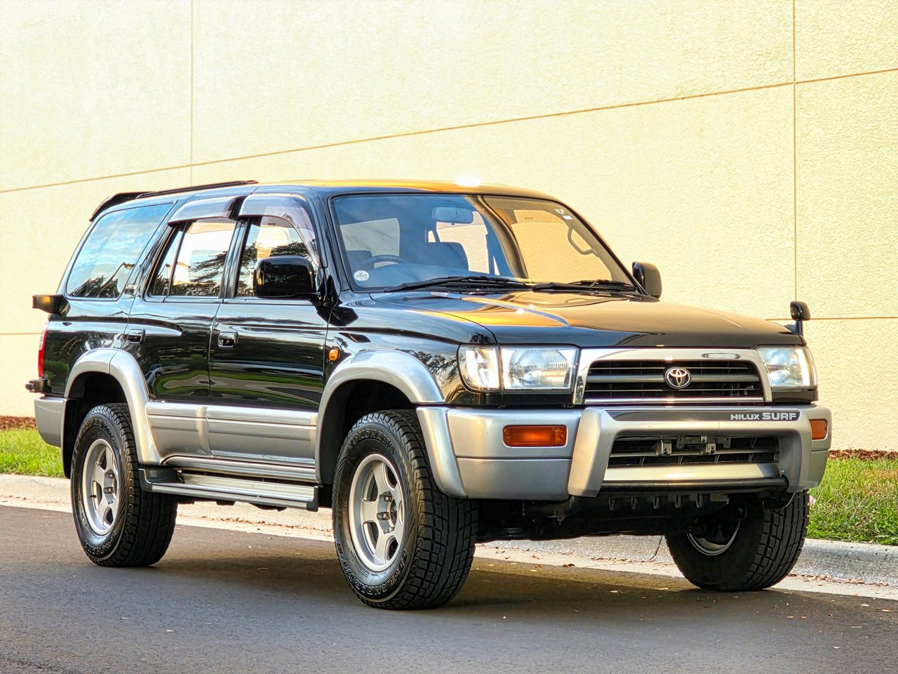 1997-toyota-hilux-surf-for-sale-01 (49)