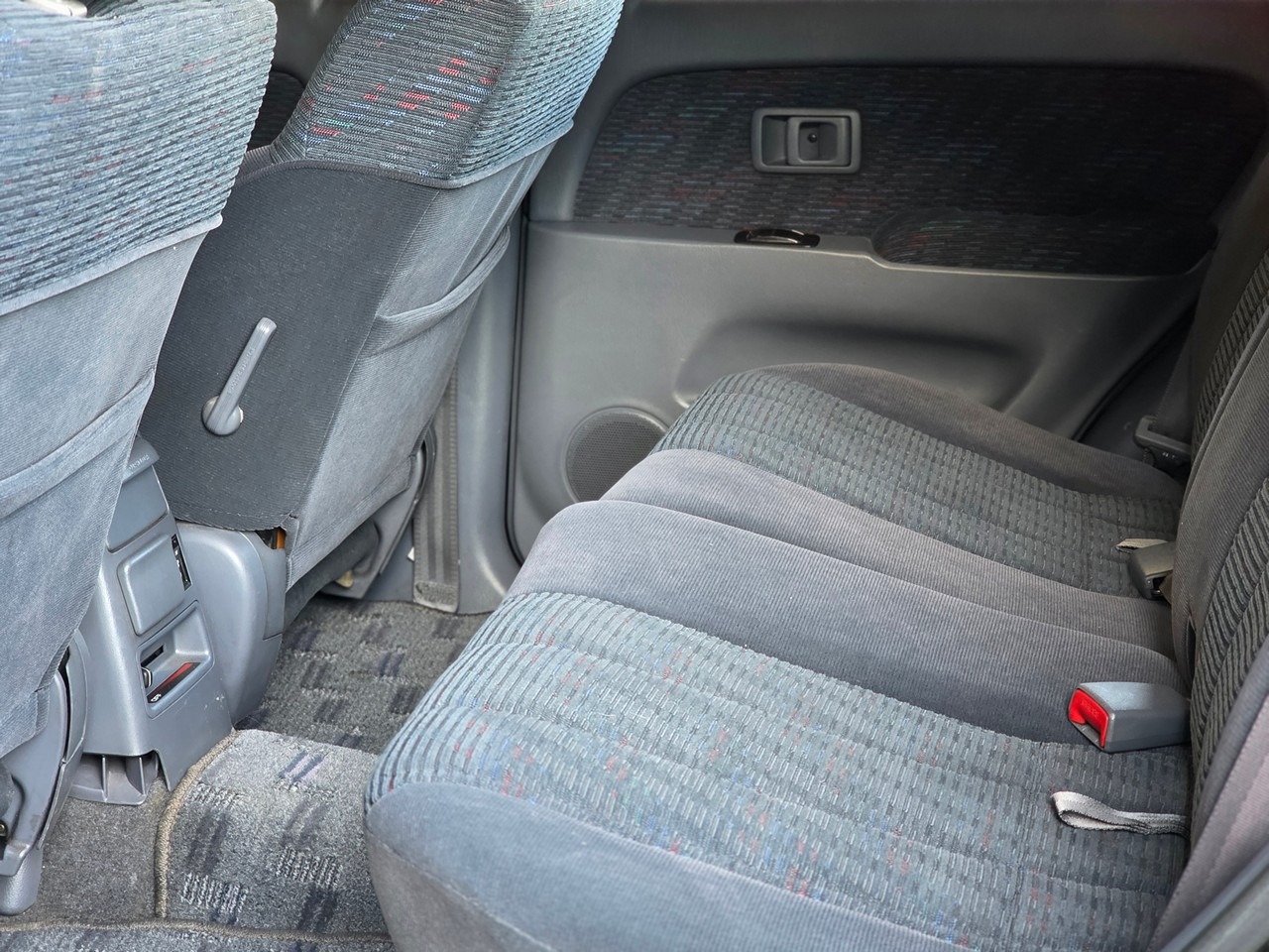 1997-toyota-hilux-surf-for-sale-01 (7)