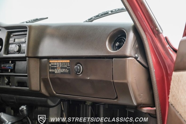 1998-toyota-land-cruiser-fj62 (41)