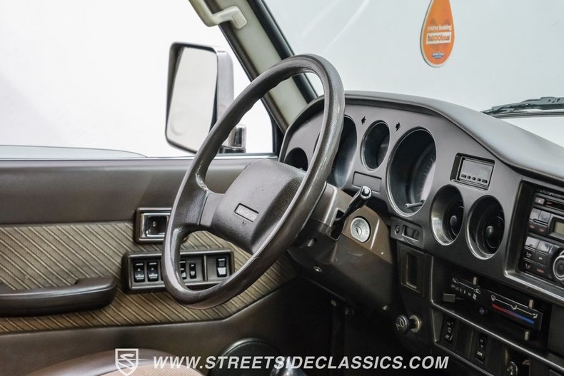 1998-toyota-land-cruiser-fj62 (46)