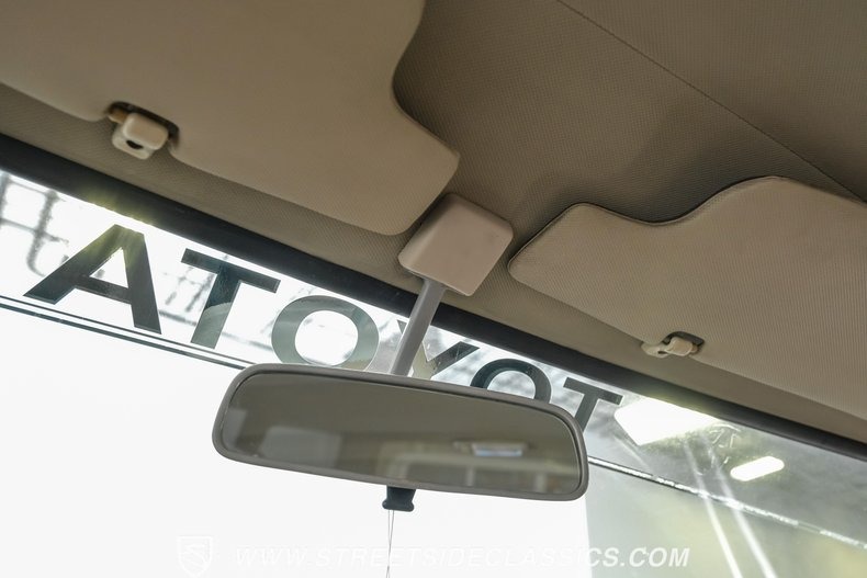 1998-toyota-land-cruiser-fj62 (58)