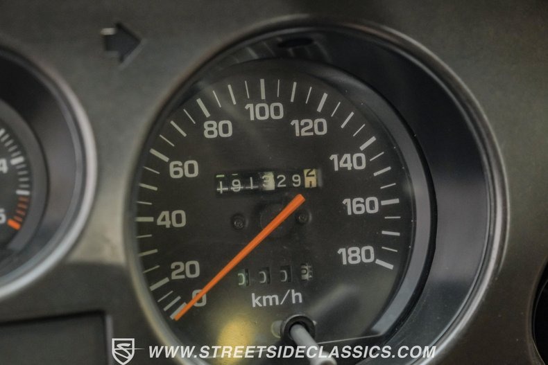 1998-toyota-land-cruiser-fj62 (72)