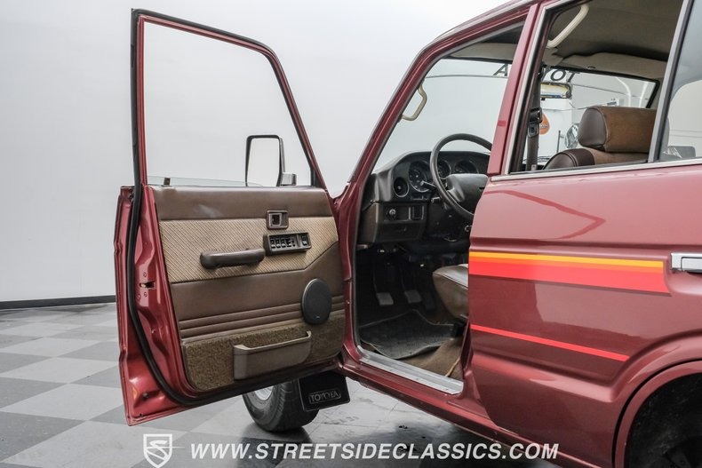 1998-toyota-land-cruiser-fj62 (81)