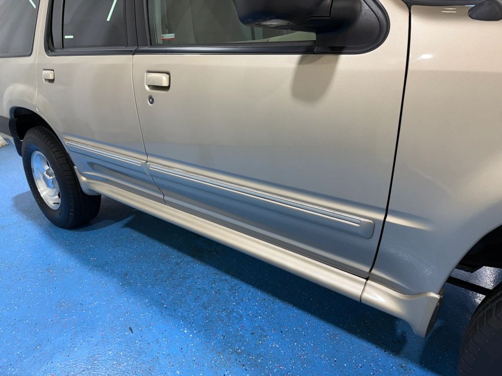 1999-ford-explorer-for-sale (34)